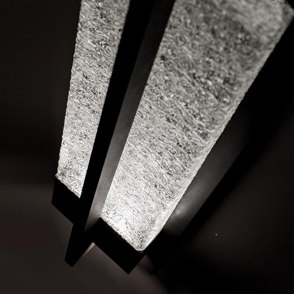 Modern Forms Omni 20 Inch Tall LED Outdoor Wall Light