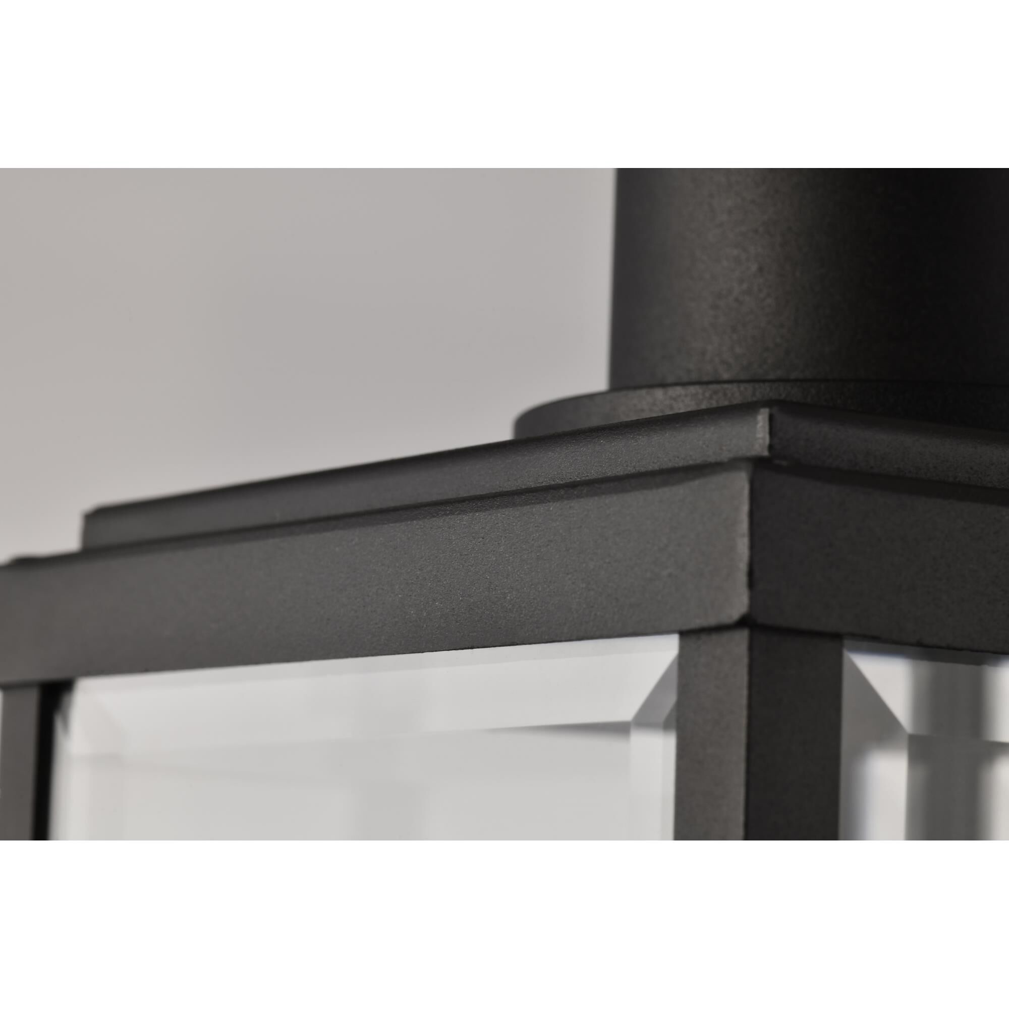 Shown in Sand Black finish and Clear Beveled glass