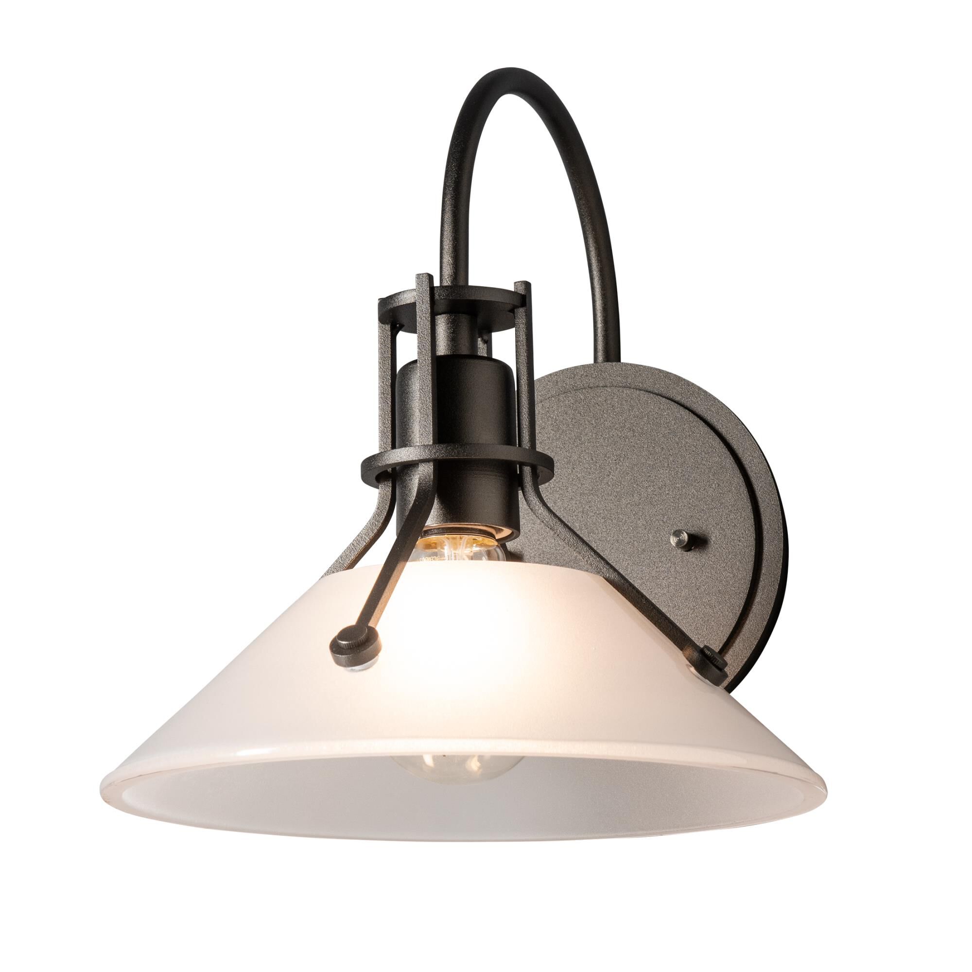 Shown in Oil Rubbed Bronze finish and Frosted glass