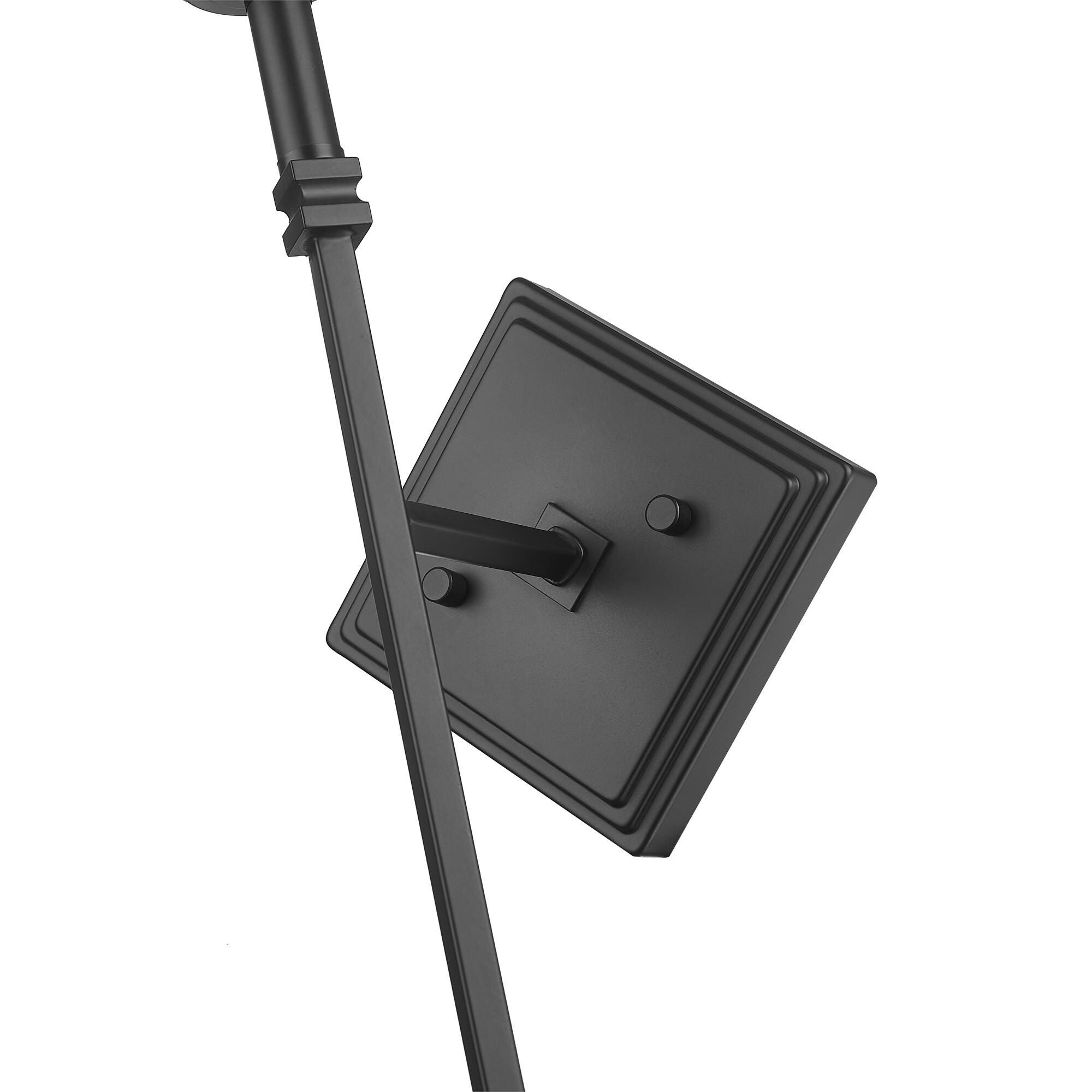 Shown in Matte Black finish and Clear glass