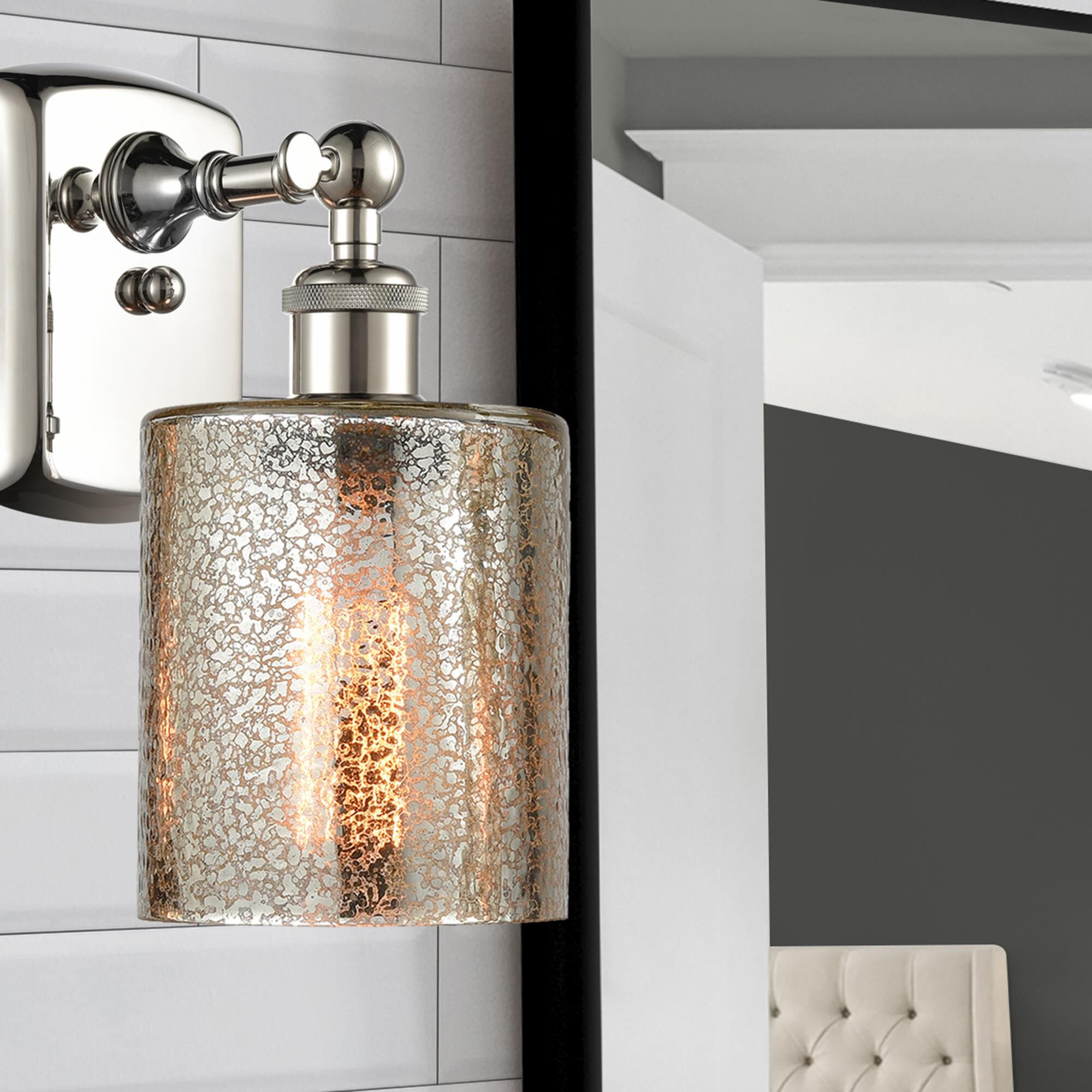 Shown in Polished Nickel finish and Drum glass and Glass shade