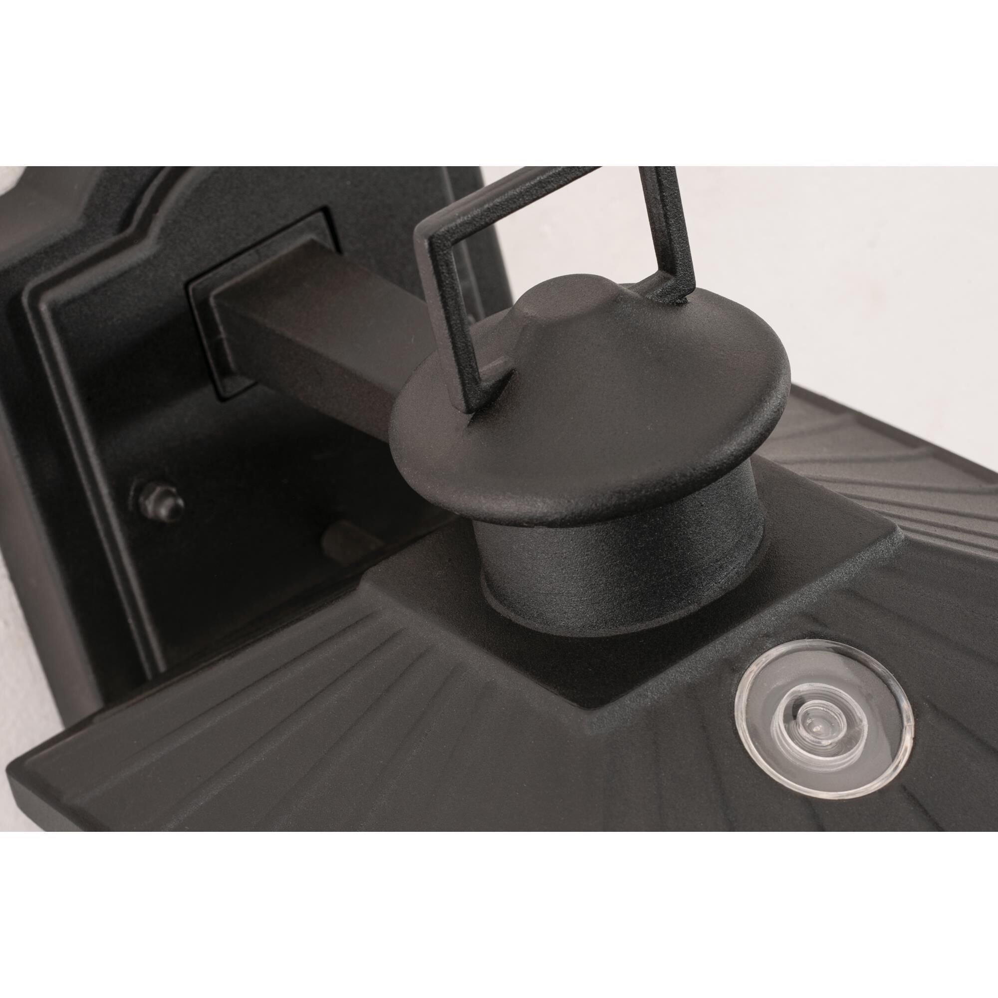 Shown in Black finish and Clear Water glass