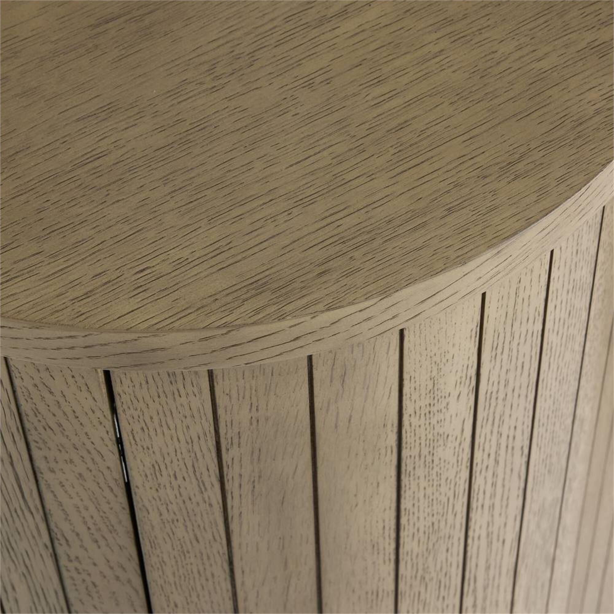 Shown in Chateau Smoke finish