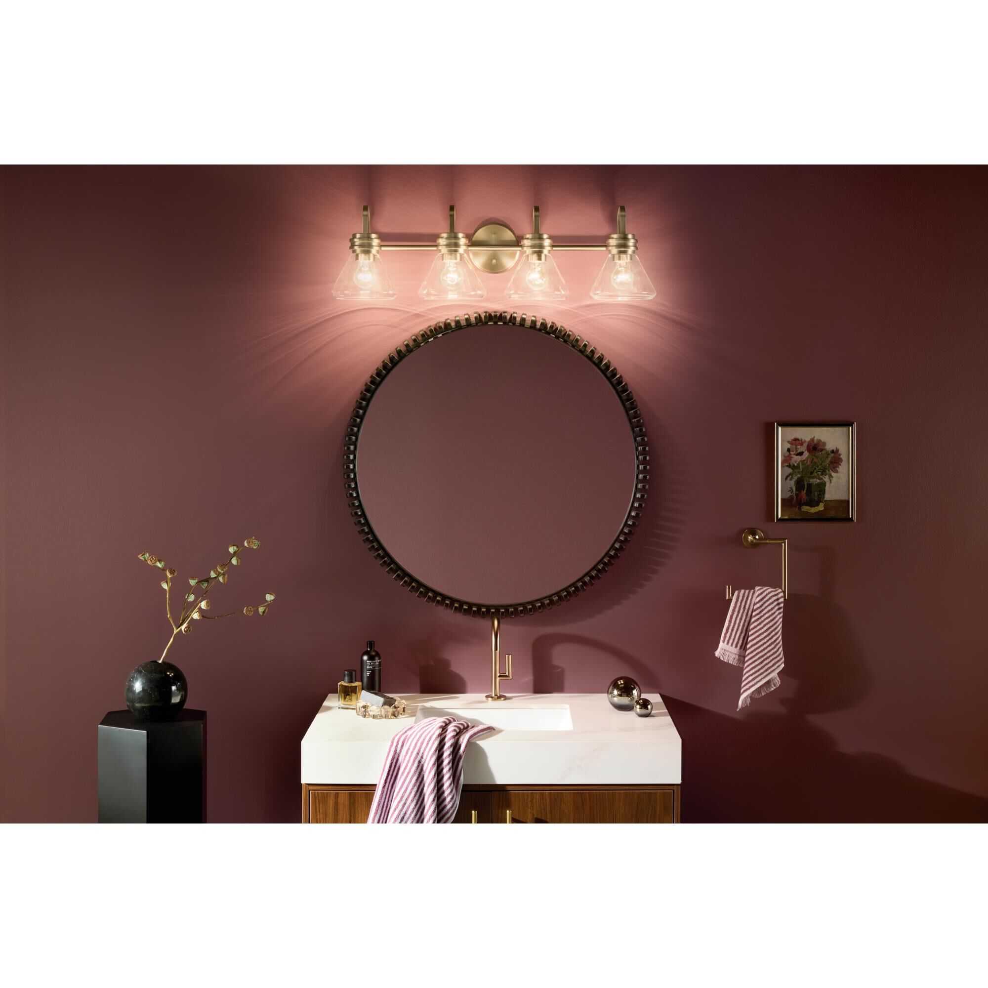 Shown in Champagne Bronze finish and Clear glass