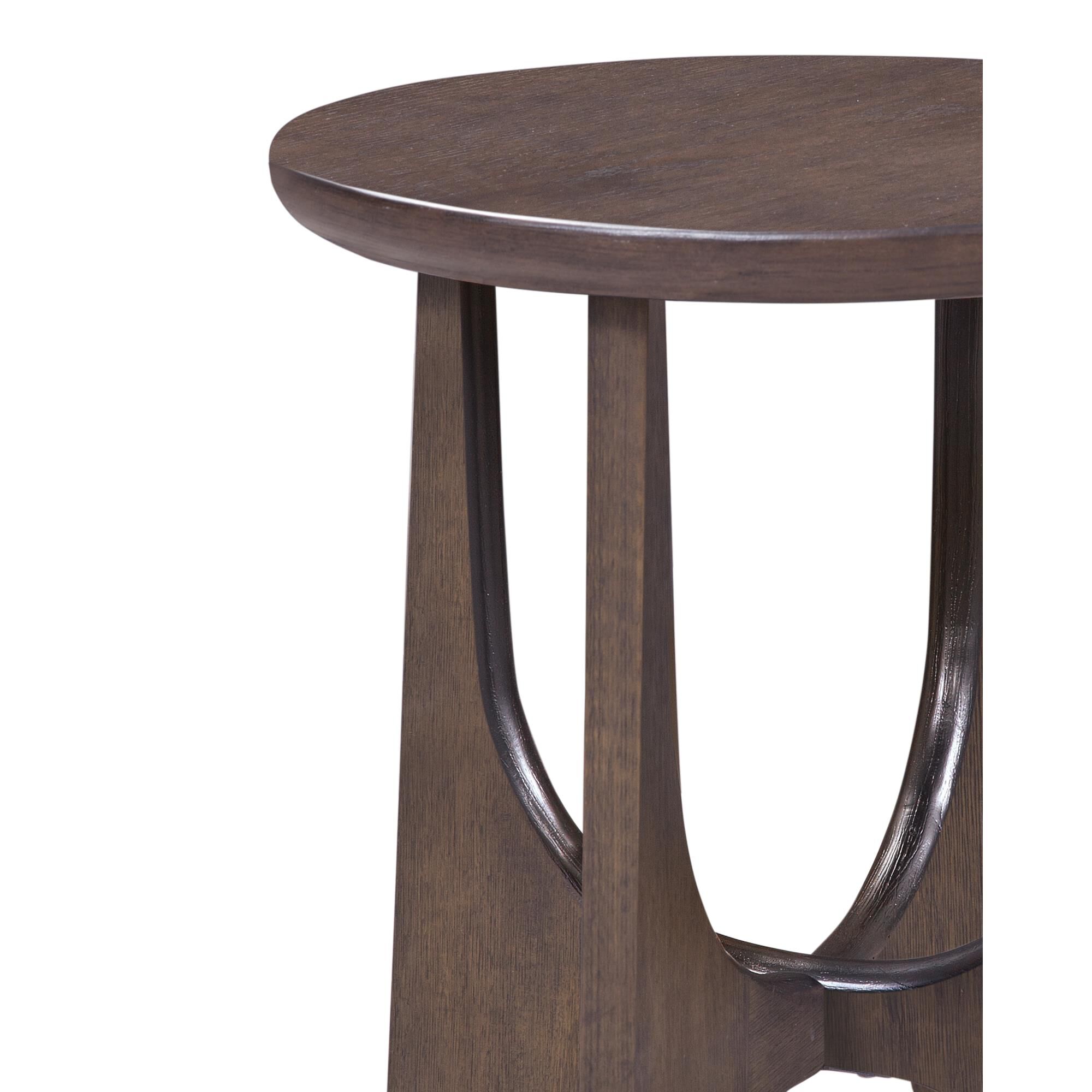 Dunnigan 20 Inch End Table by Bassett Mirror Company