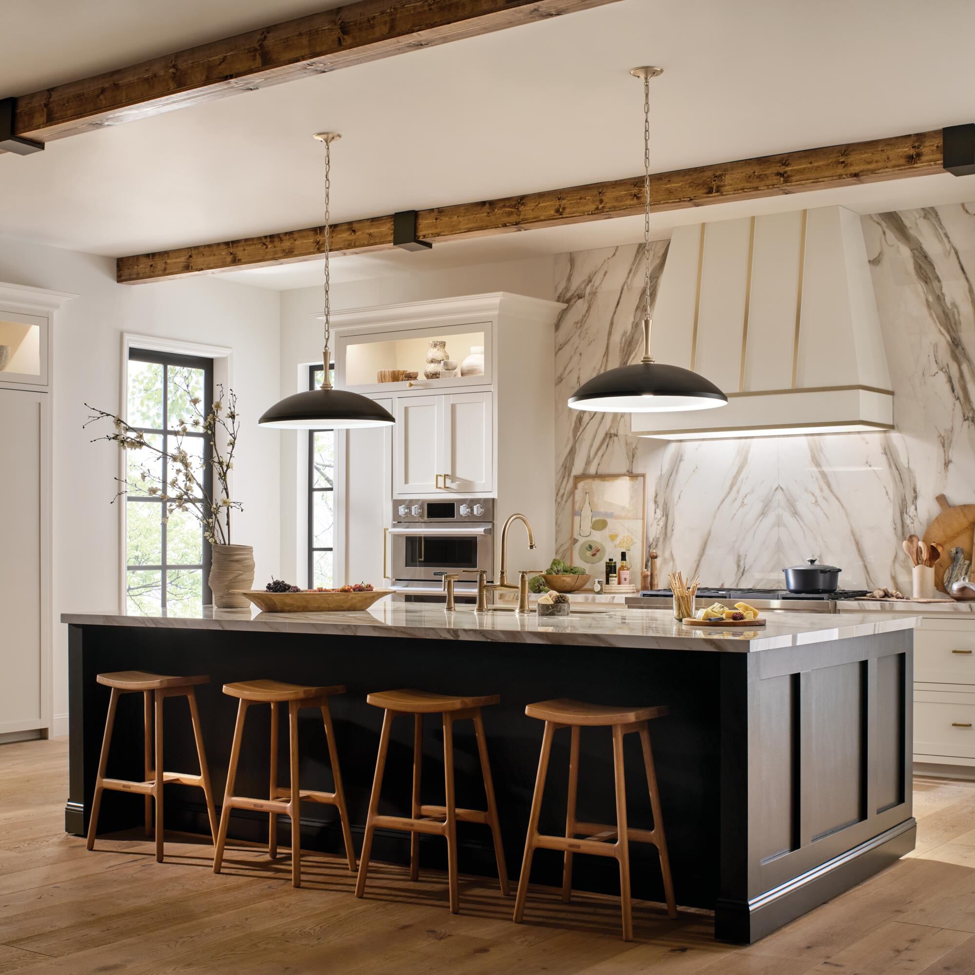 Delarosa 20 Inch Large Pendant by Kichler Lighting