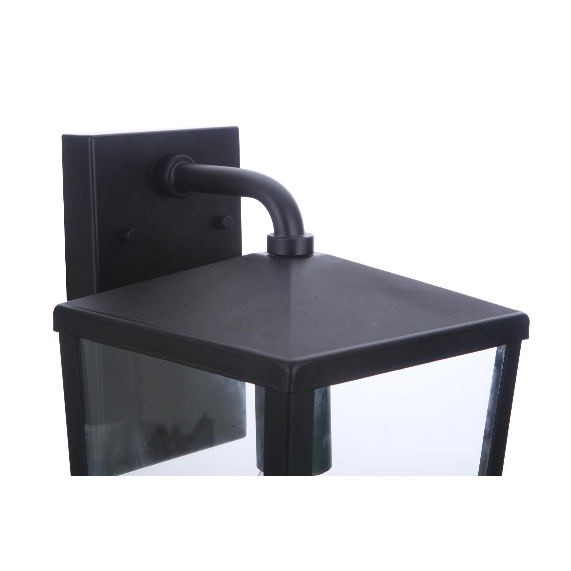 Shown in Midnight finish