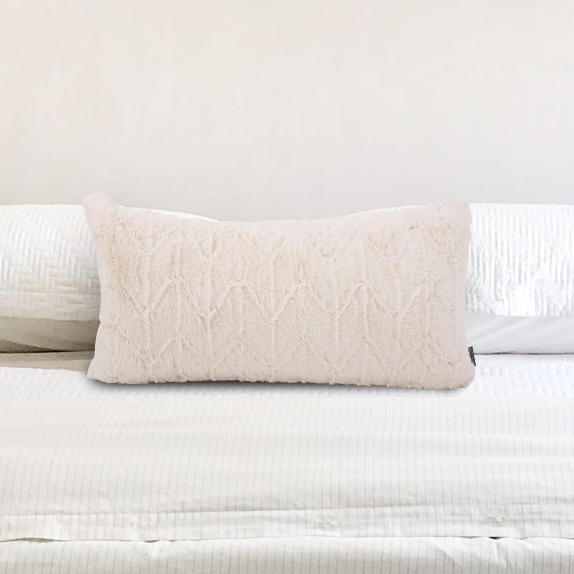 Shown in Angora Natural finish