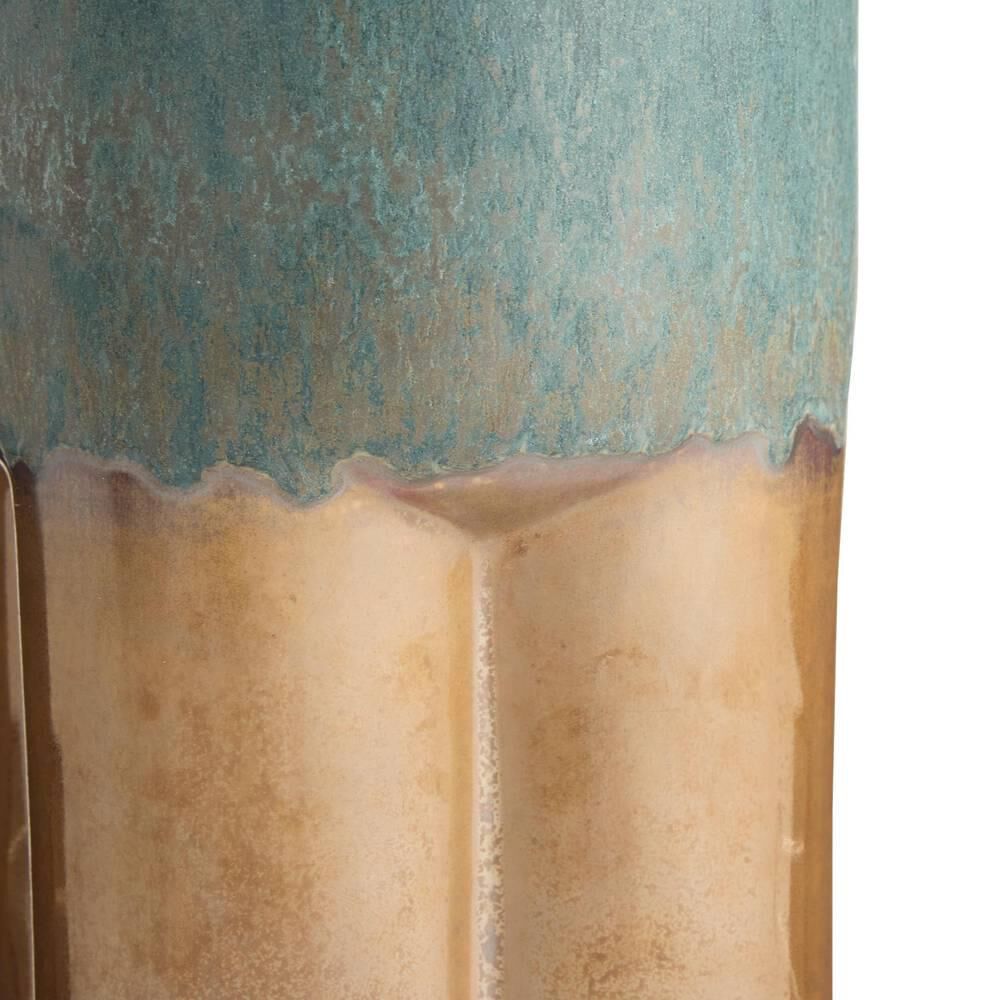 Shown in Forest Reactive finish