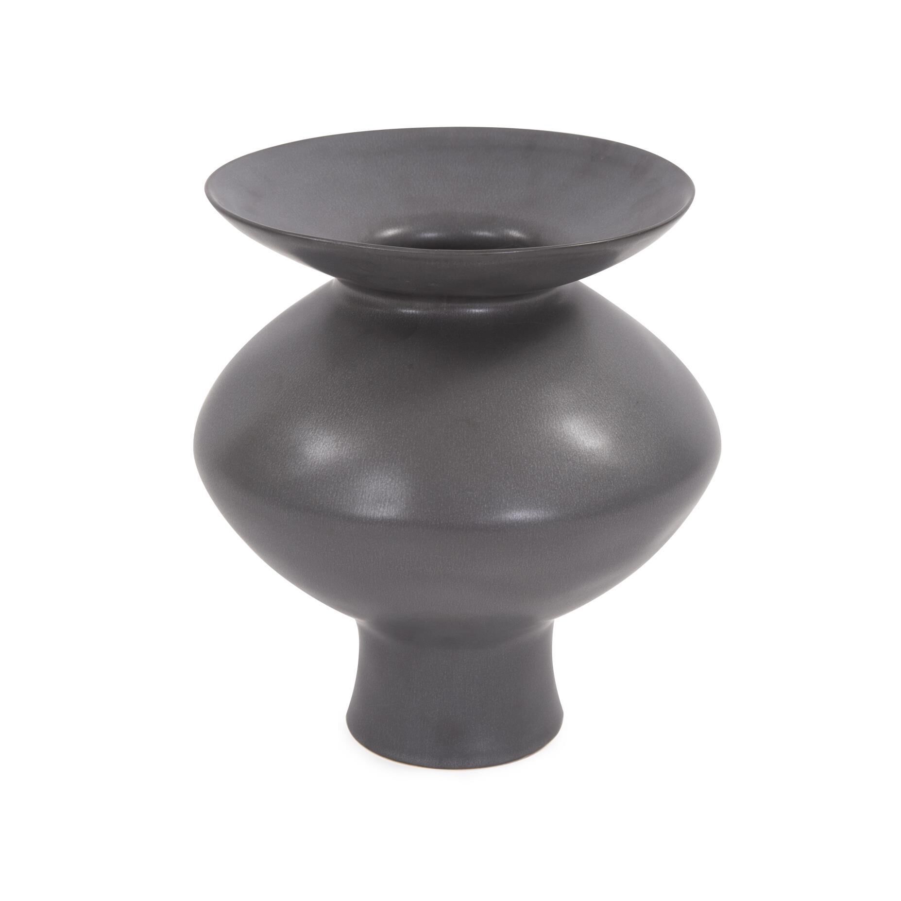 Shown in Matte finish