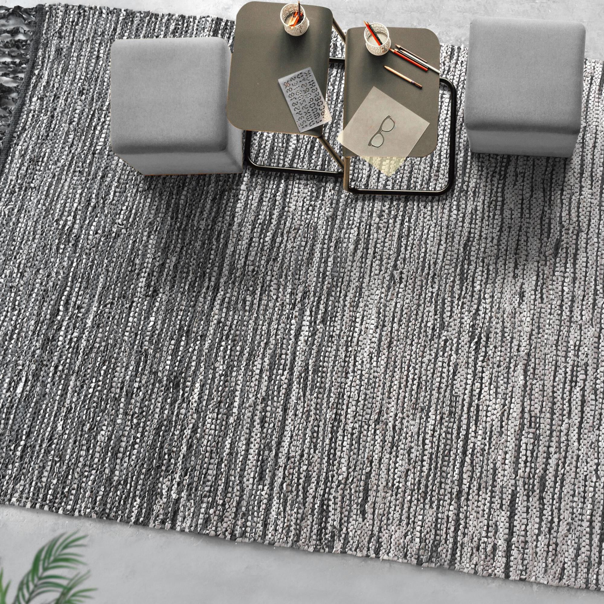 Kirvin Area Rug,