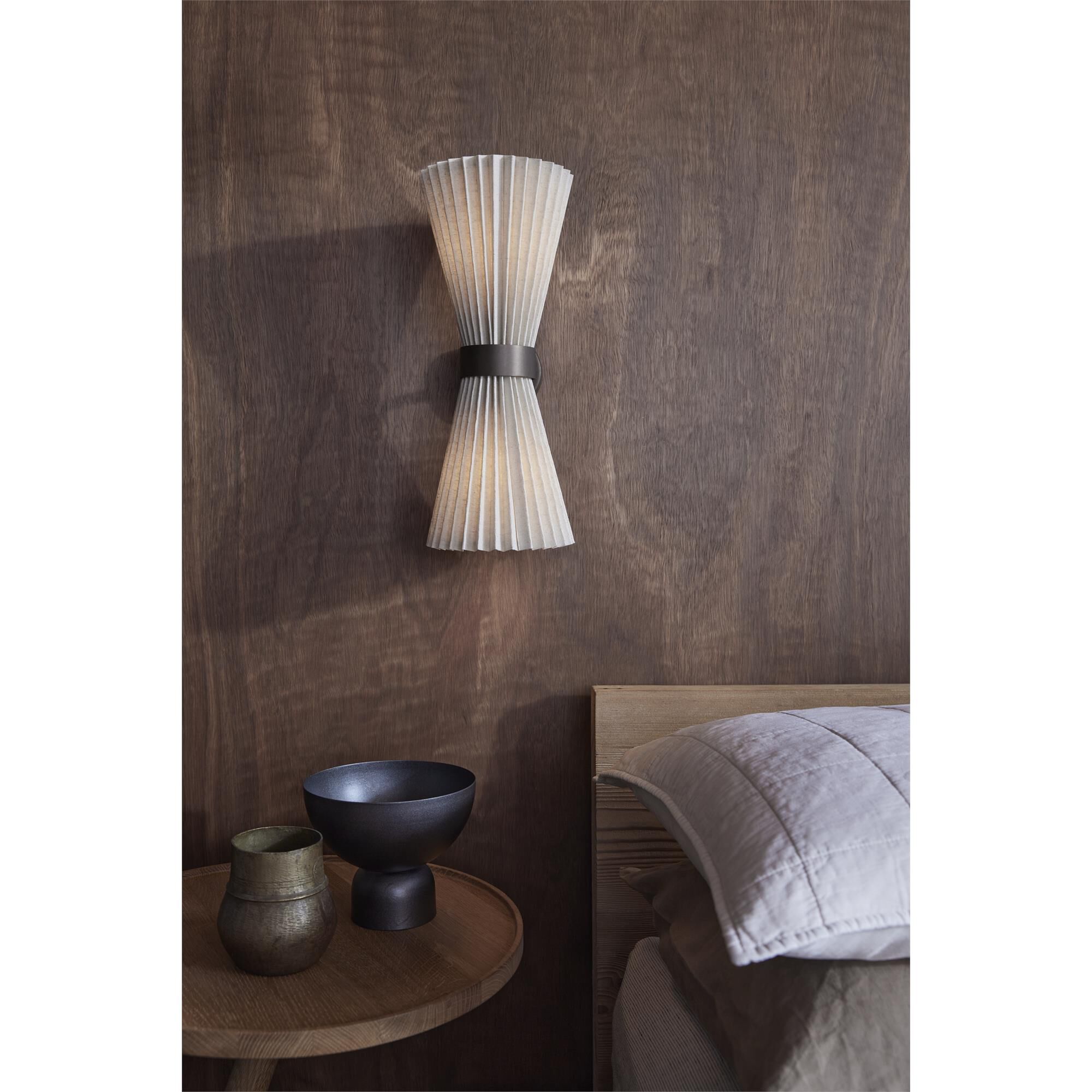 Shown in Bronze and Natural finish and Natural Linen shade