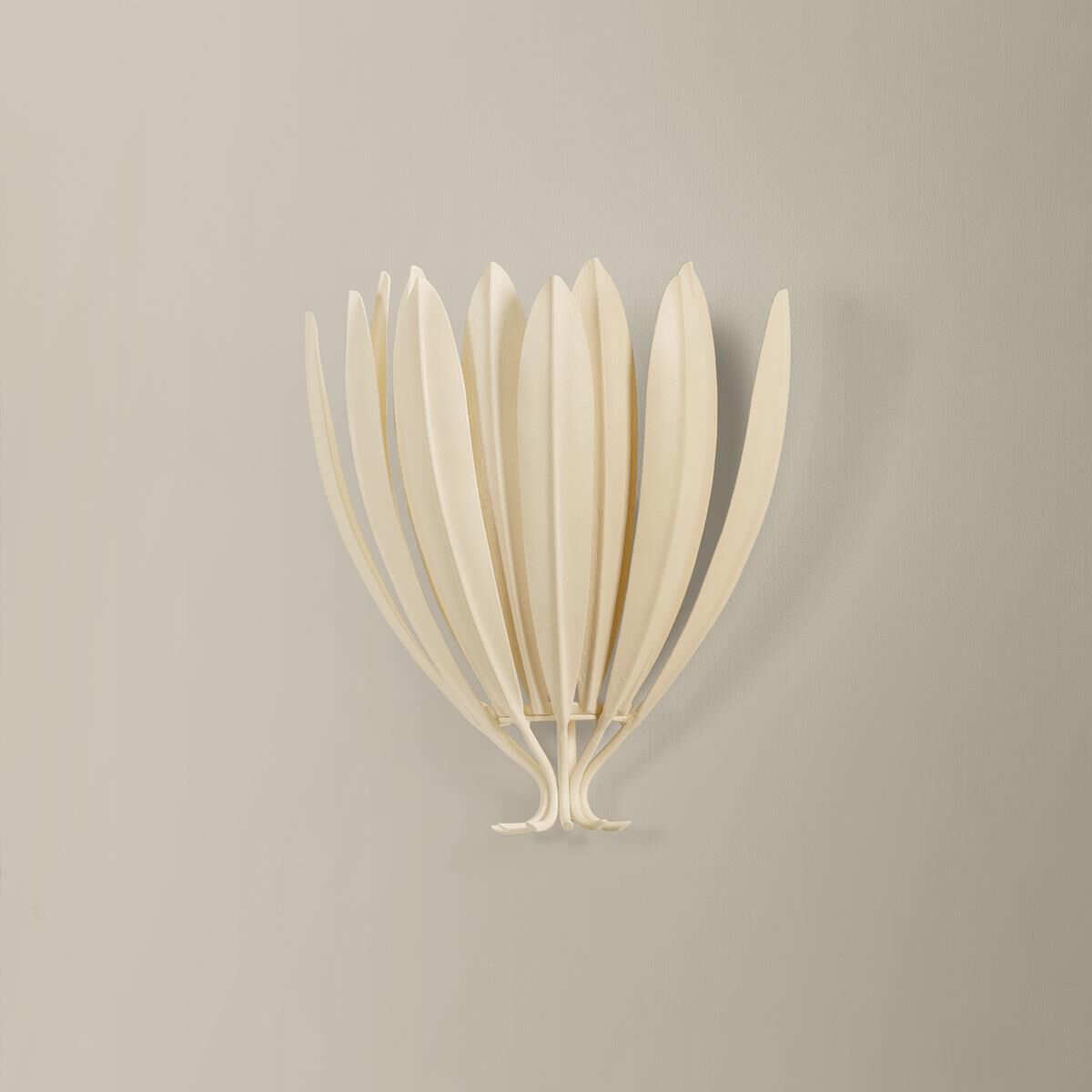 Shown in Cream Plaster finish