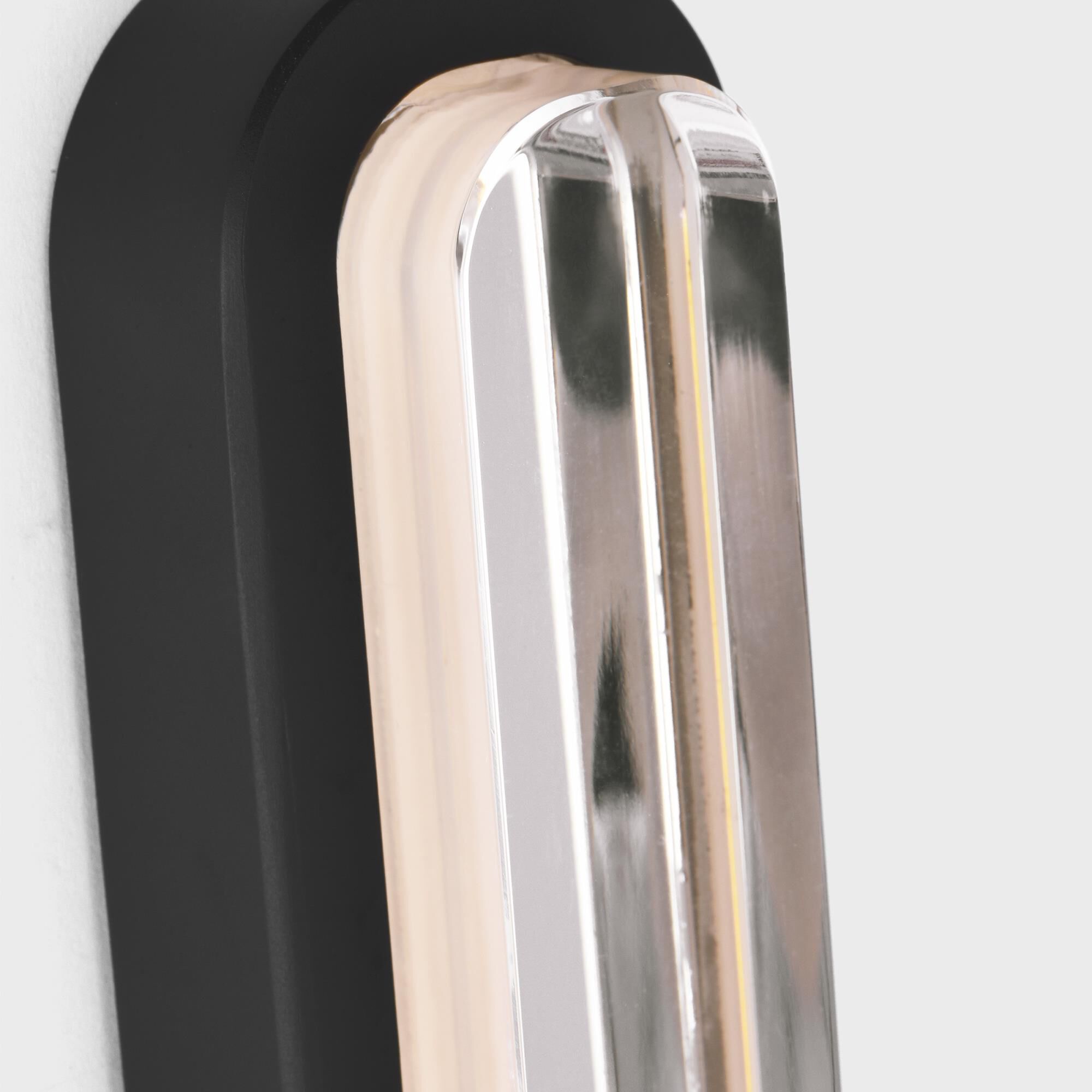 Shown in Nightshade Black finish and Clear Crystal glass