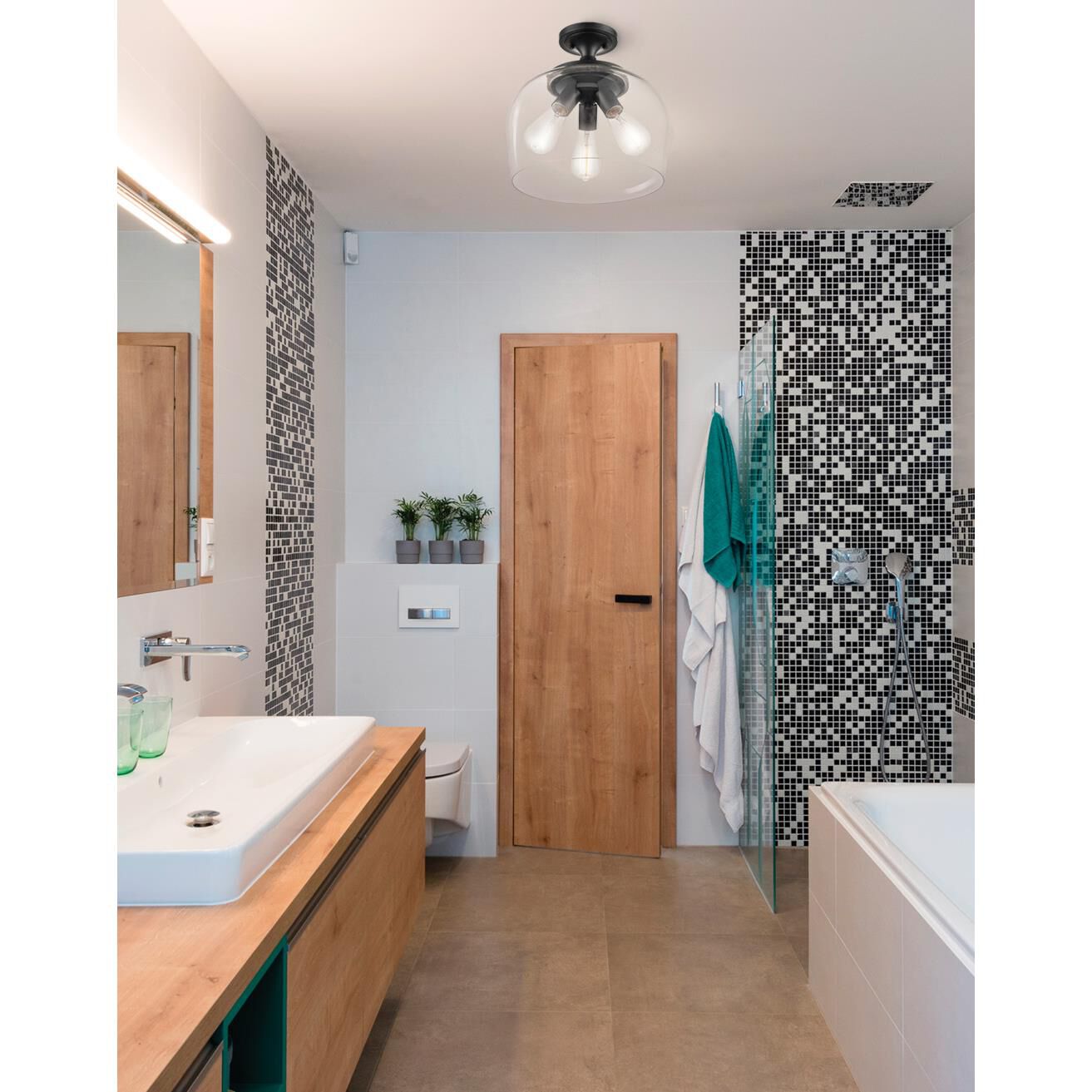 Shown in Matte Black finish and Clear glass