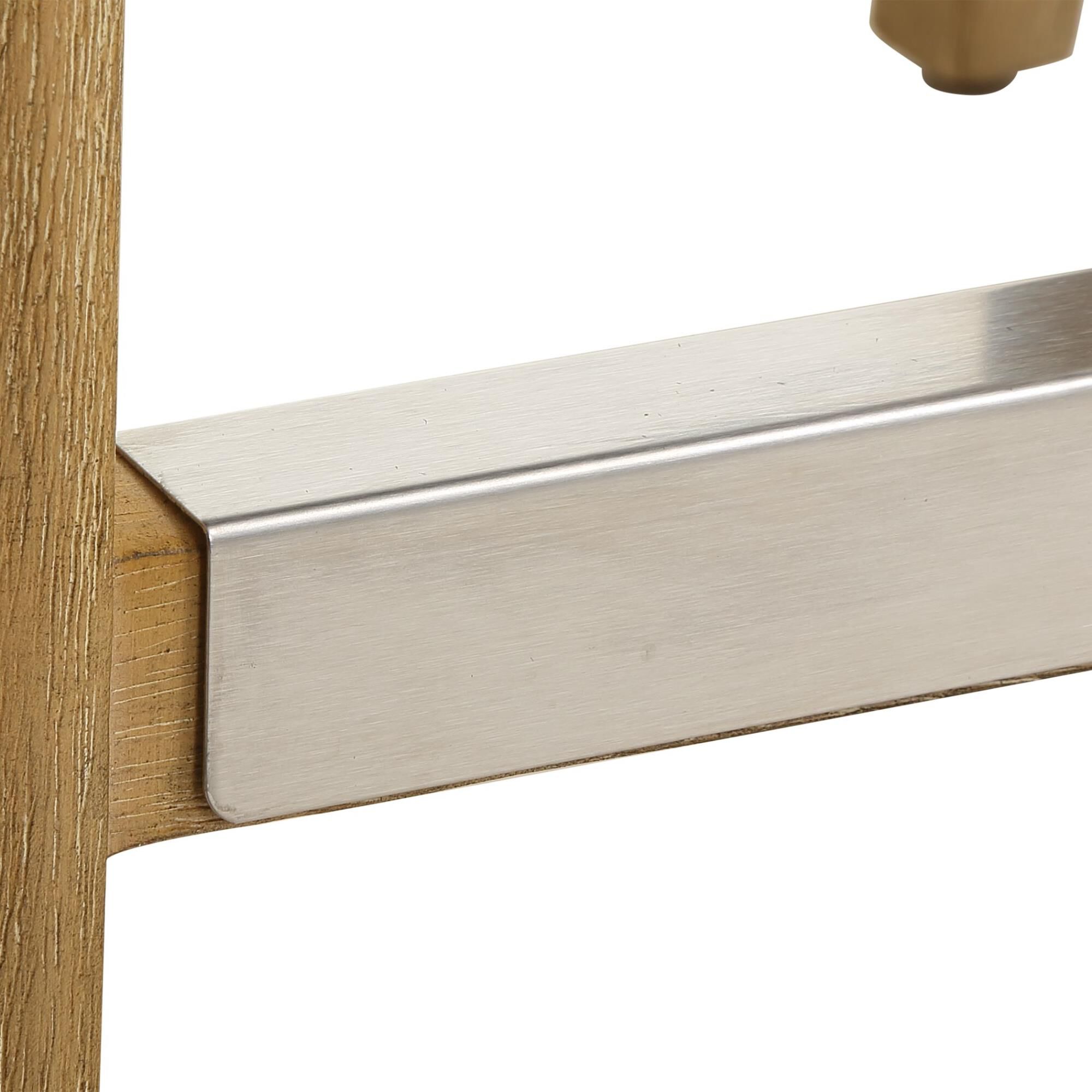 Shown in Brown finish