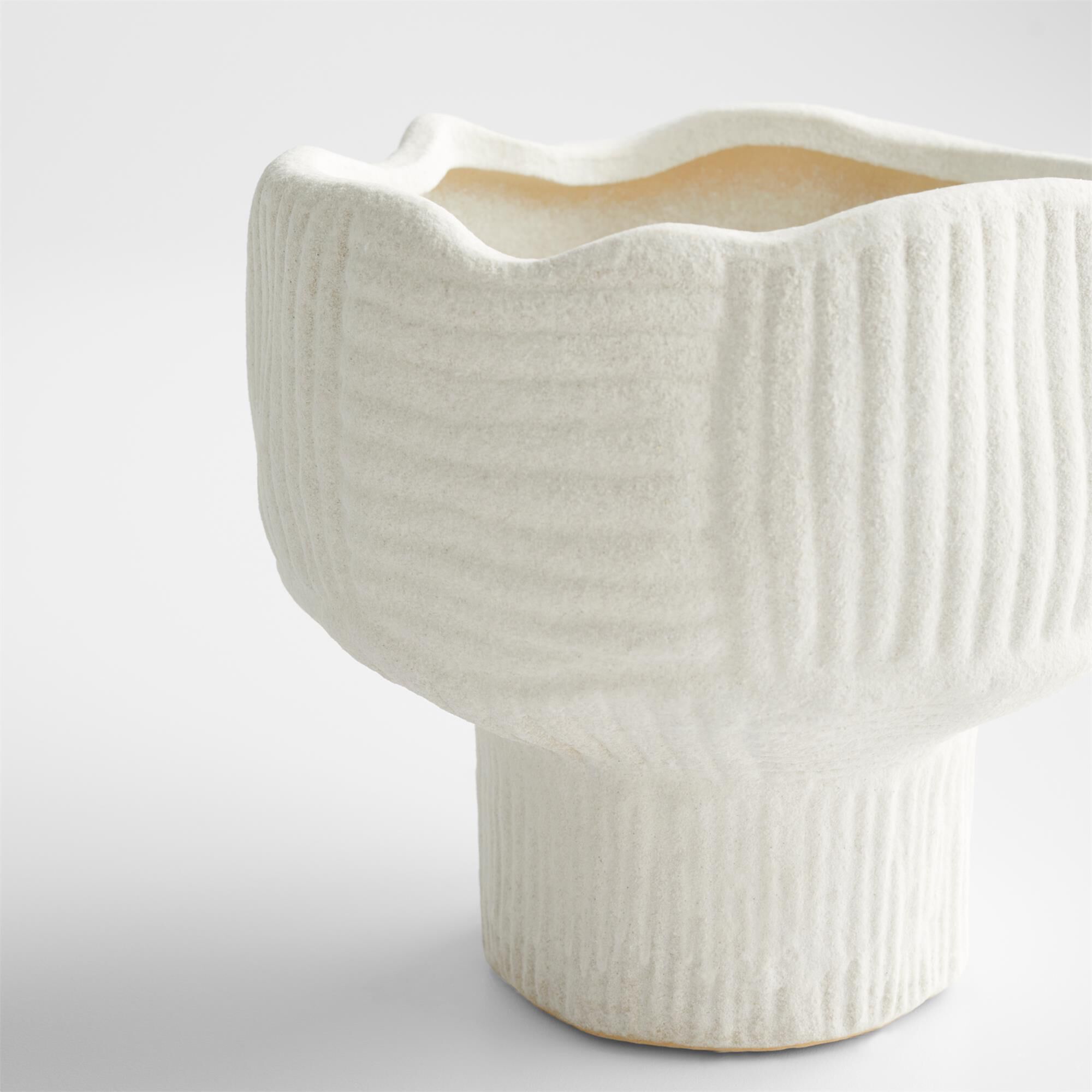 Astreae Bowl by Cyan Designs