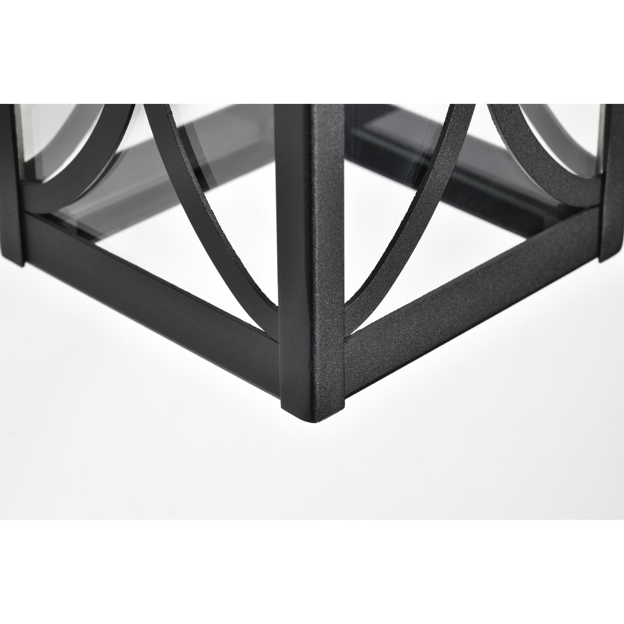 Shown in Matte Black finish and Clear glass