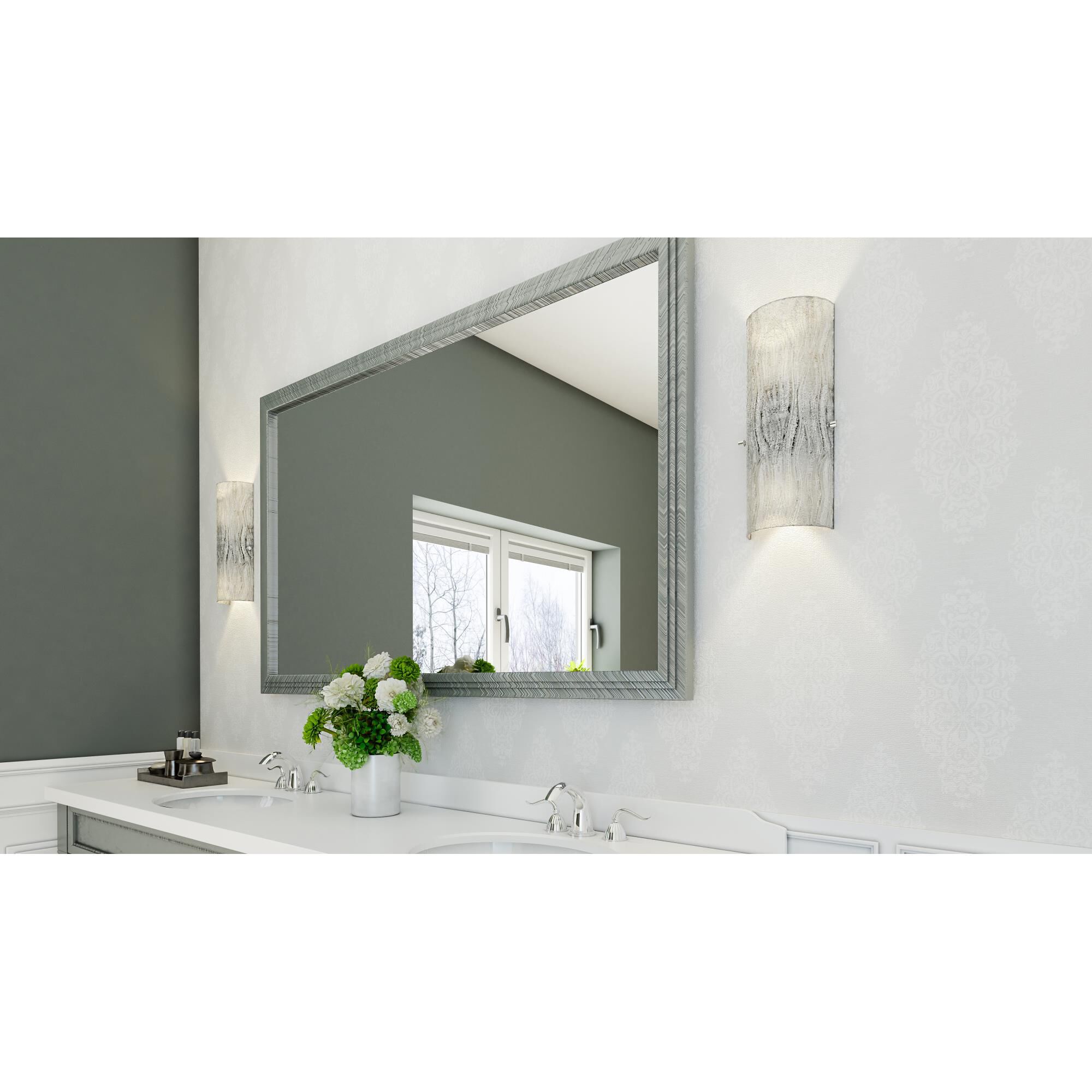 Shown in Chrome finish and Bright Ice glass