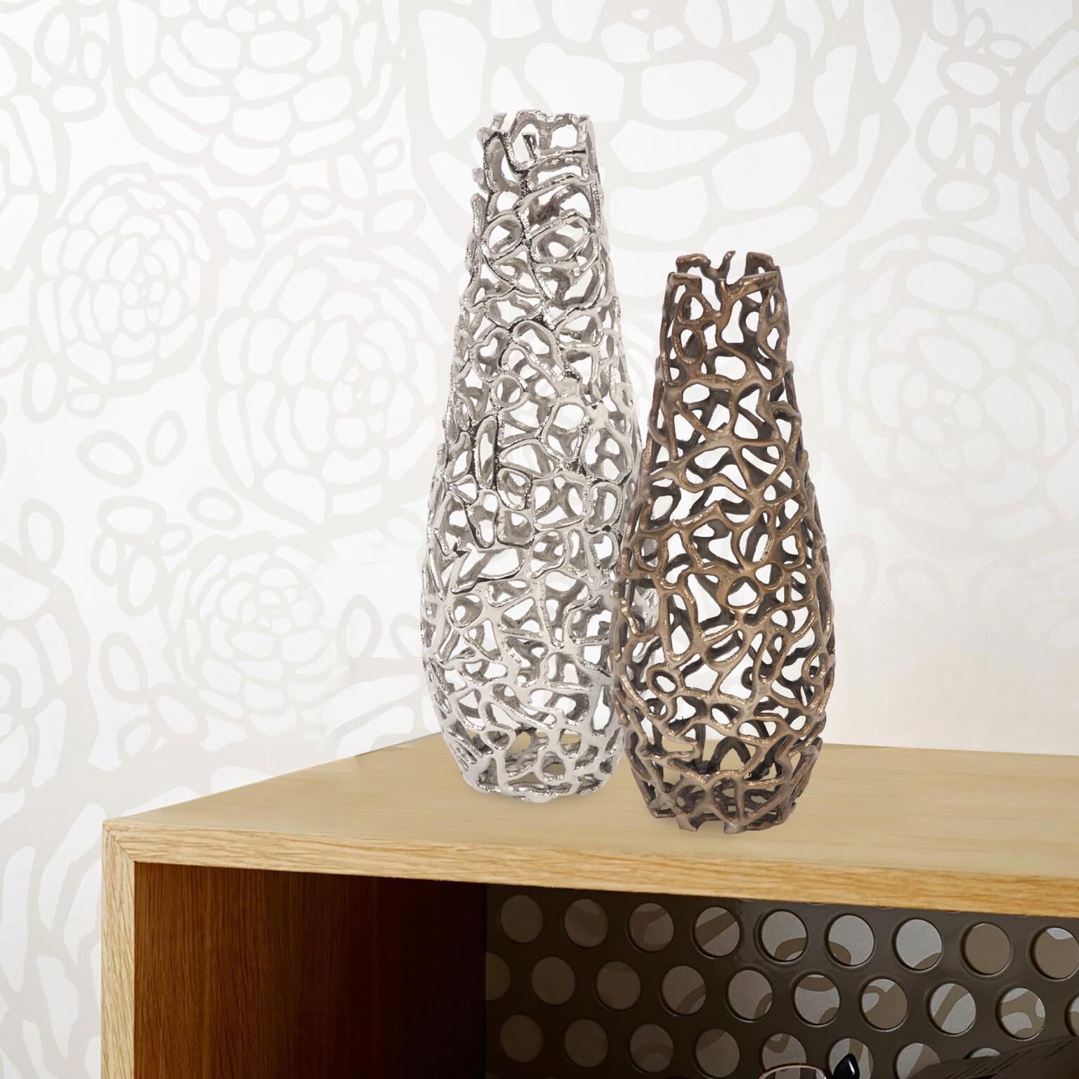 Shown in Textured finish