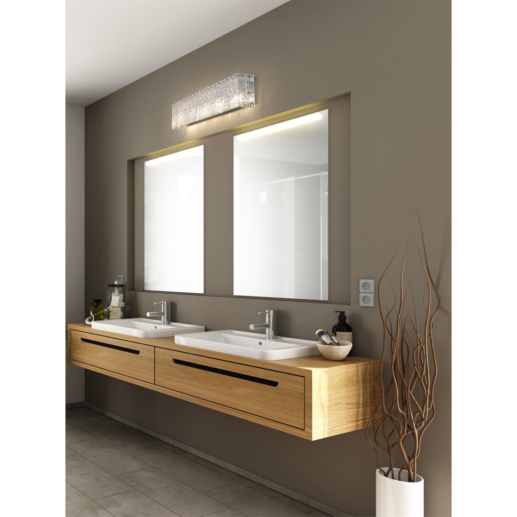 Shown in Chrome finish and Clear glass and Clear shade