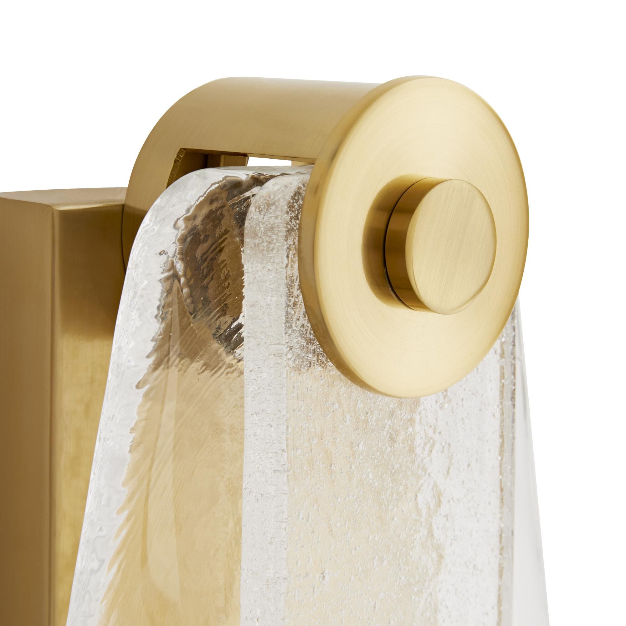 Shown in Clear finish and 0 shade