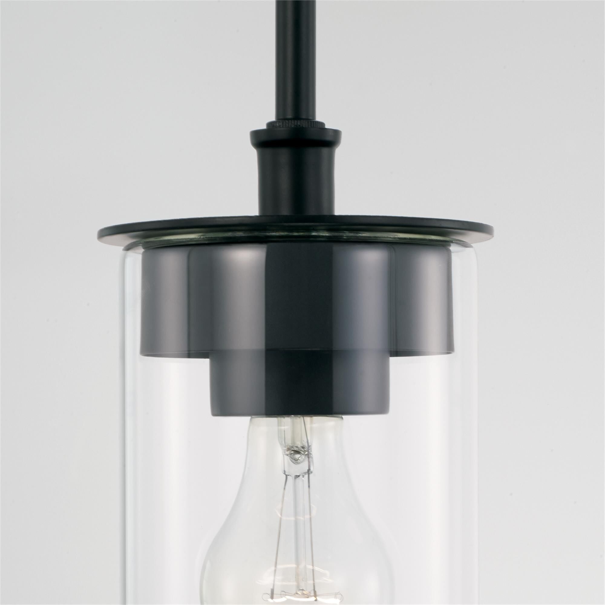Shown in Matte Black finish and Clear glass