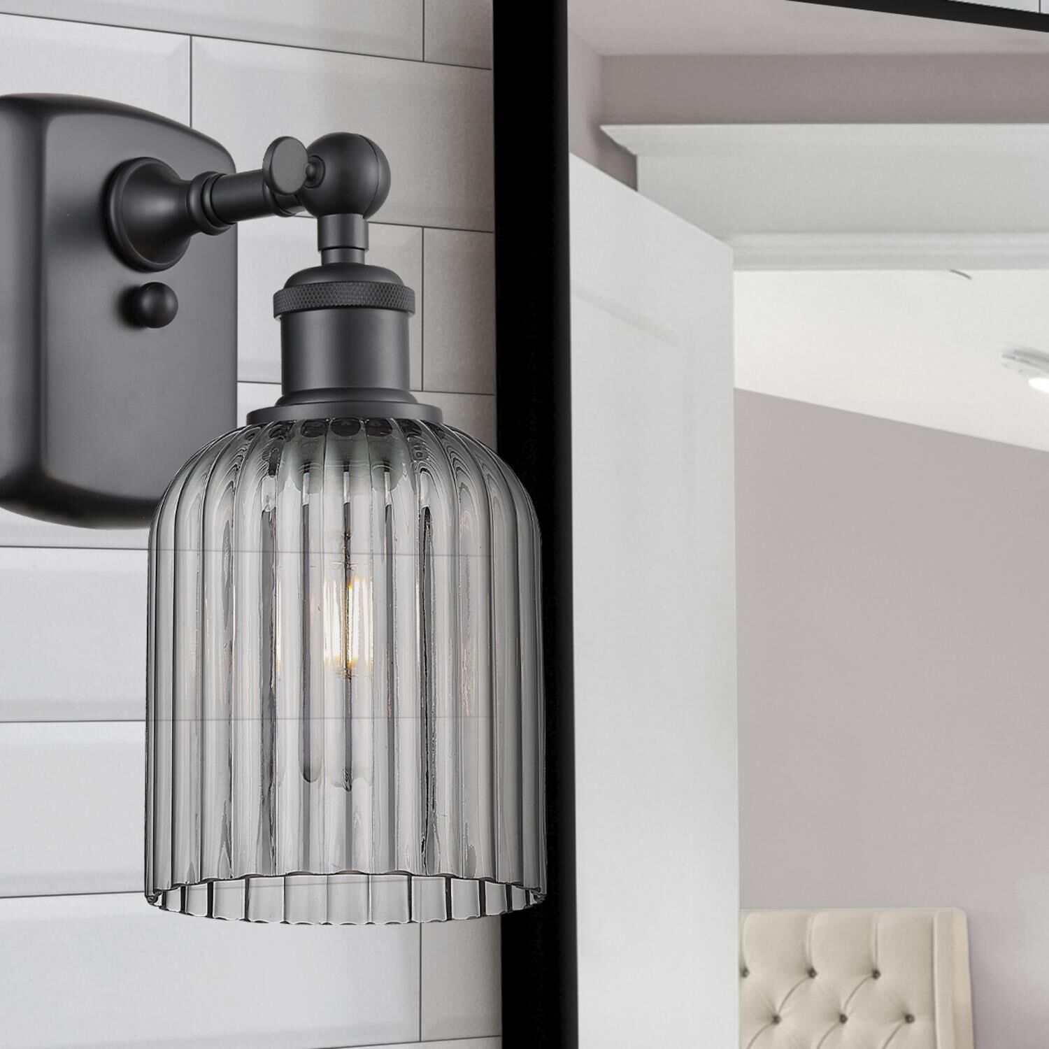 Shown in Matte Black finish and Light Smoke glass