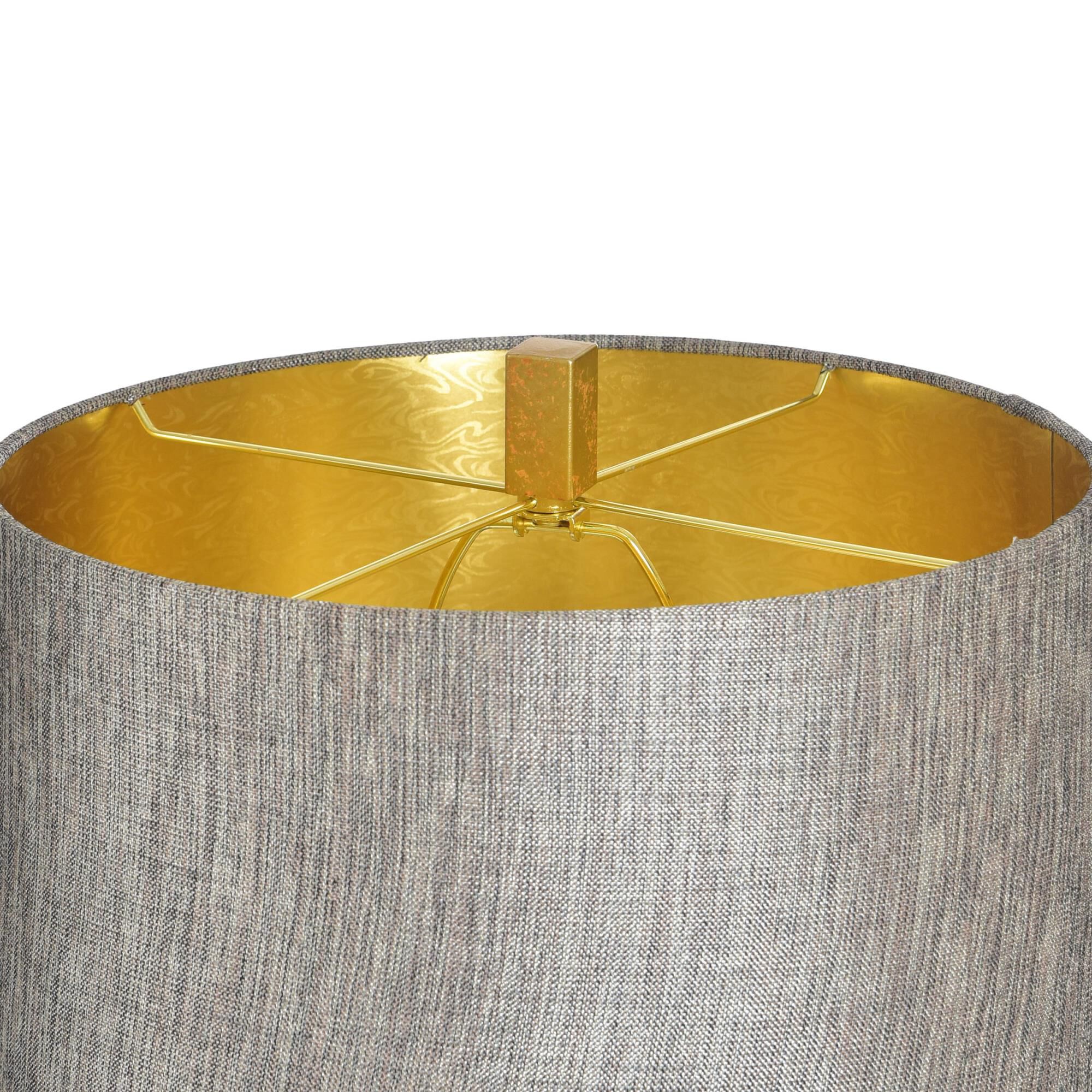 Shown in Van Gold, Black, White finish
