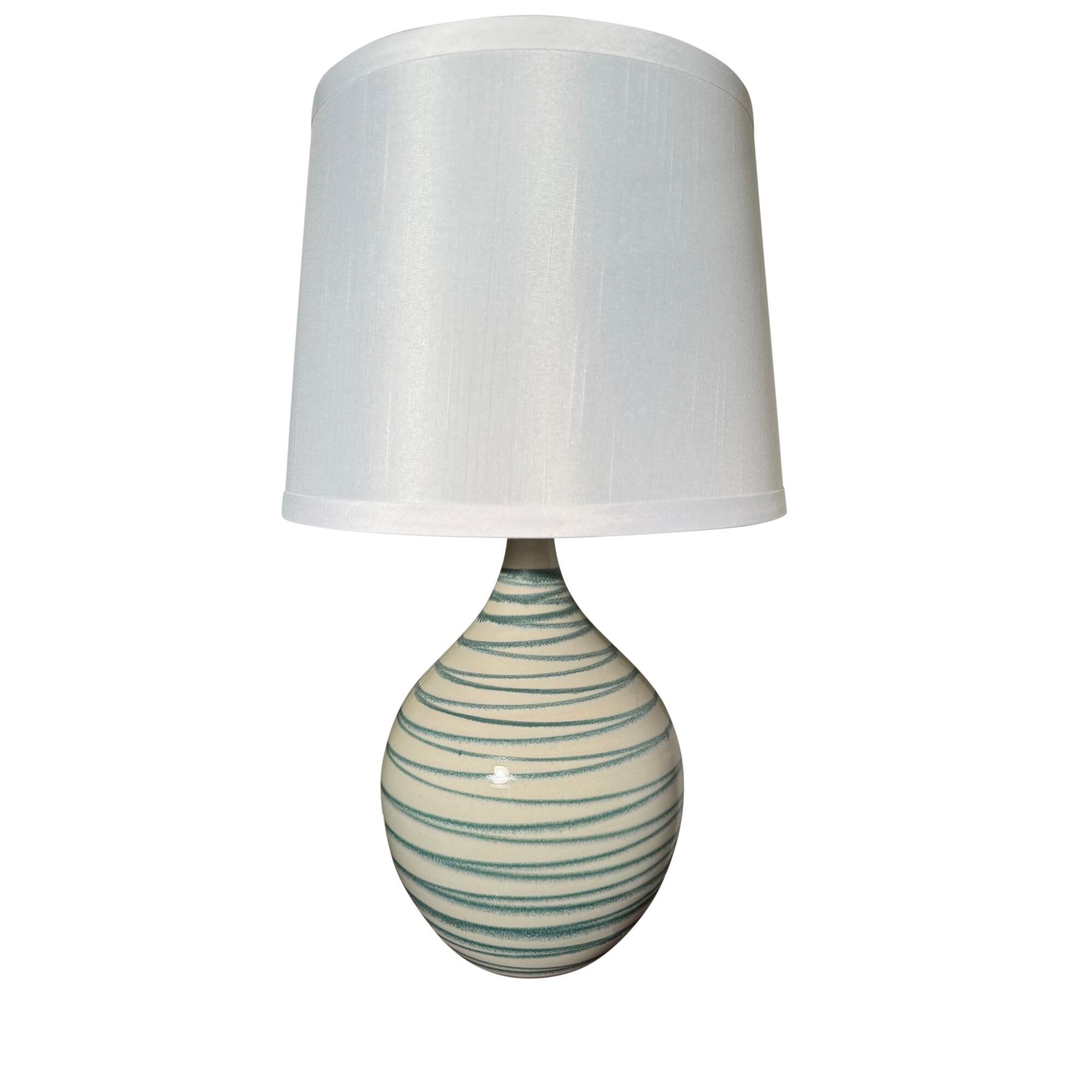 Shown in Emerald Wave finish and White Linen Hardback shade