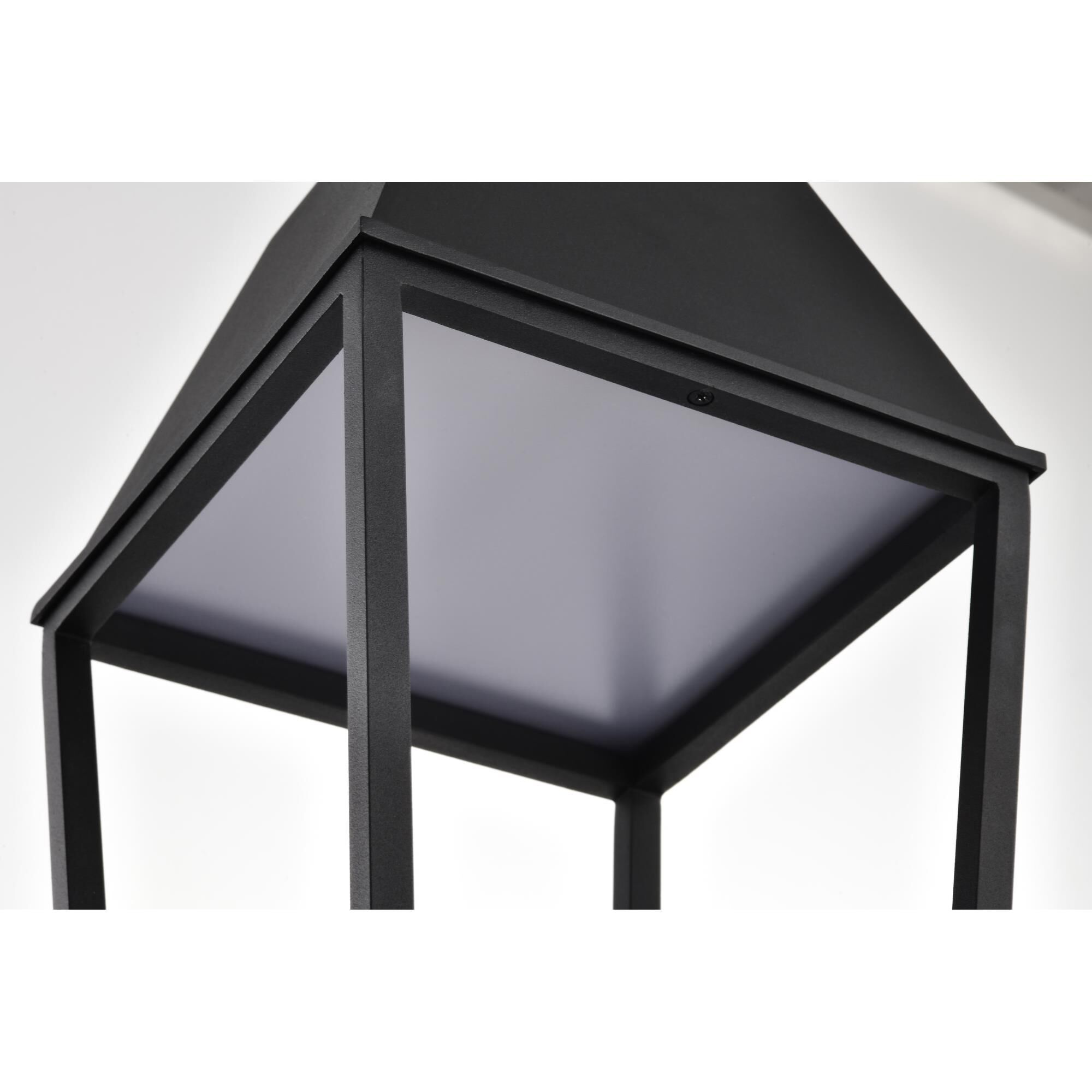 Shown in Matte Black finish