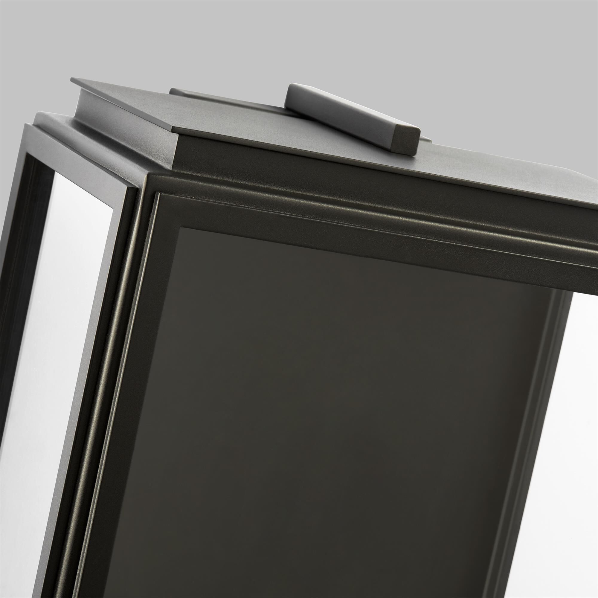 Shown in Textured Black finish and Clear Glass Panels shade