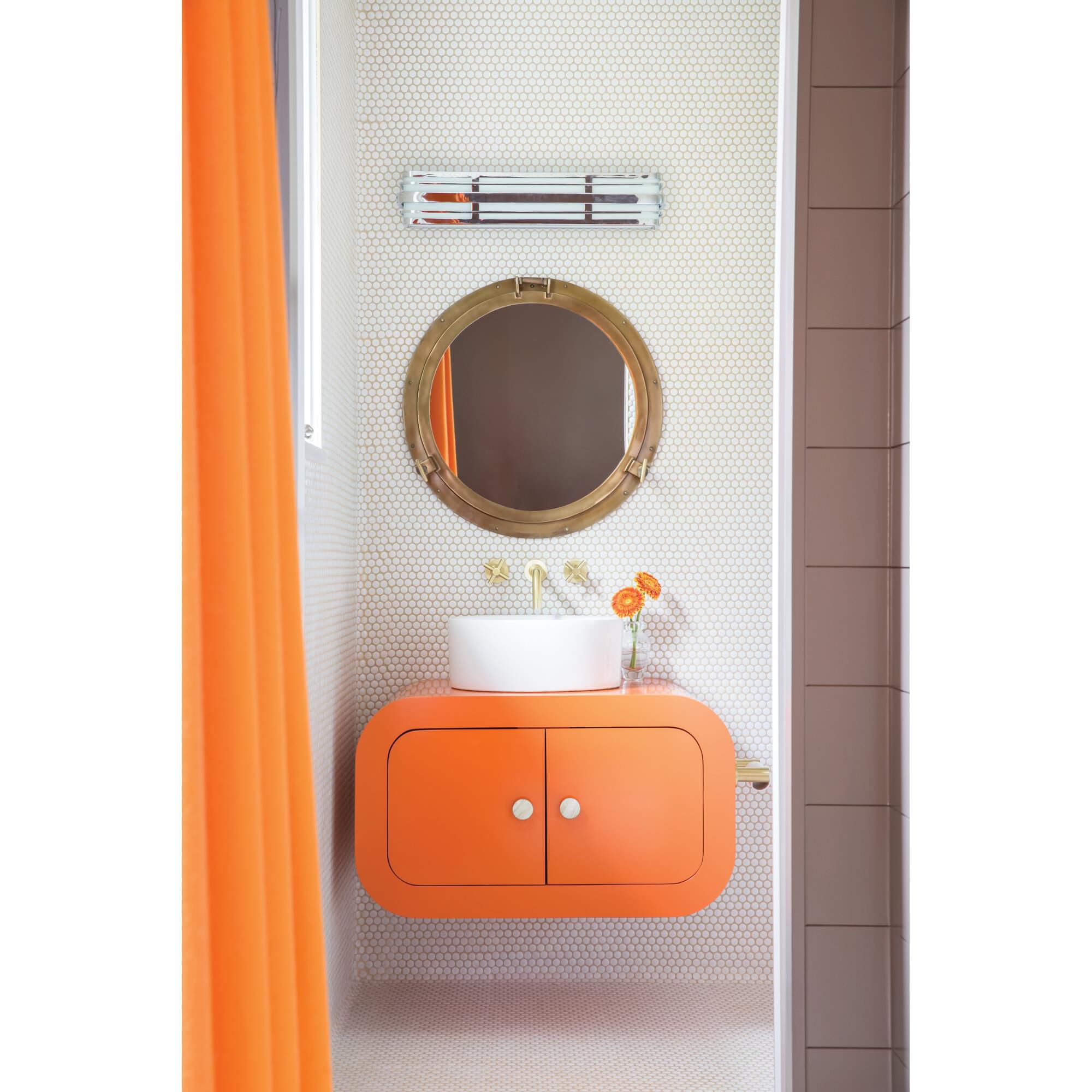 Shown in Chrome finish and Inside White Etched Panels glass