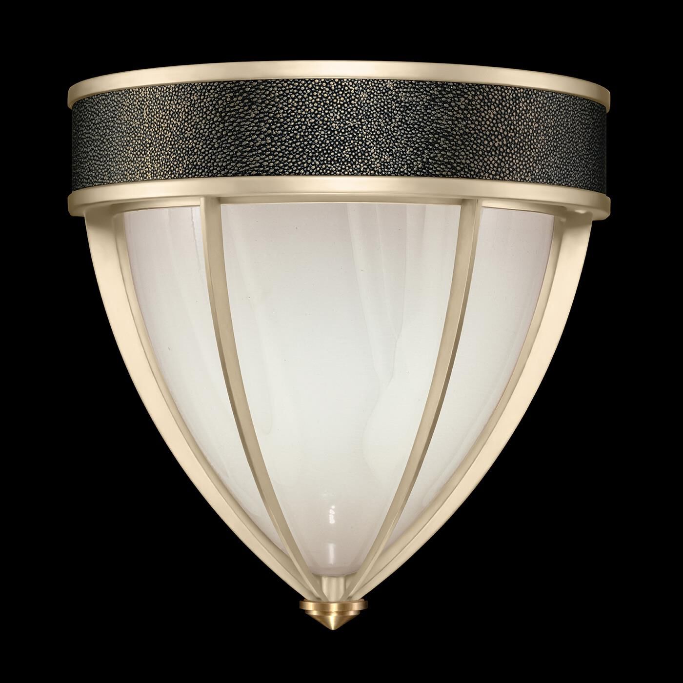 Shown in Champagne and Brass  finish and Black Knight accent