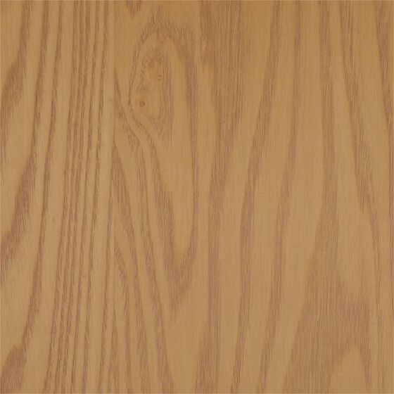 Close-up of light wood grain texture on the bench.