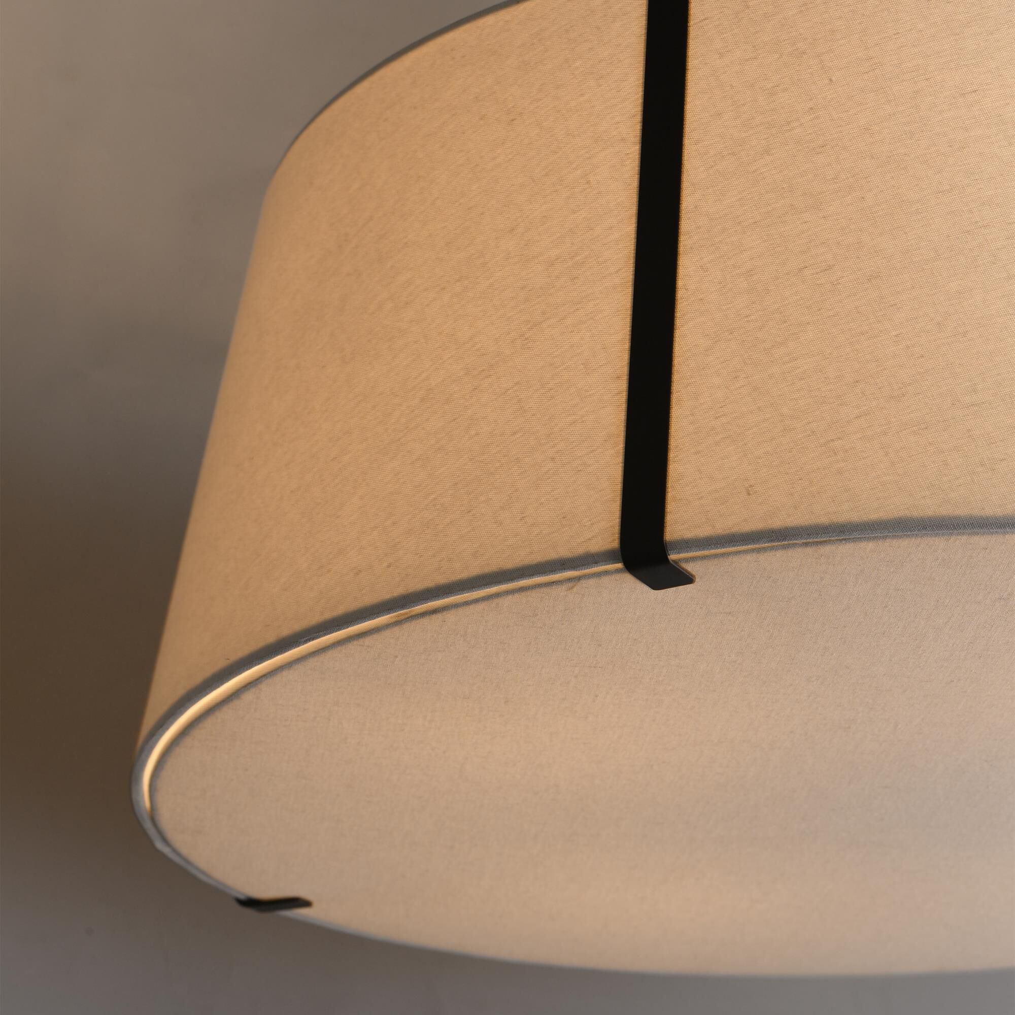 Bandera 31 Inch Chandelier by Maxim Lighting