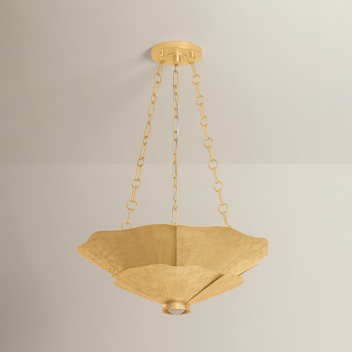 Shown in Vintage Gold Leaf finish and Champagne Seeded Cloud glass