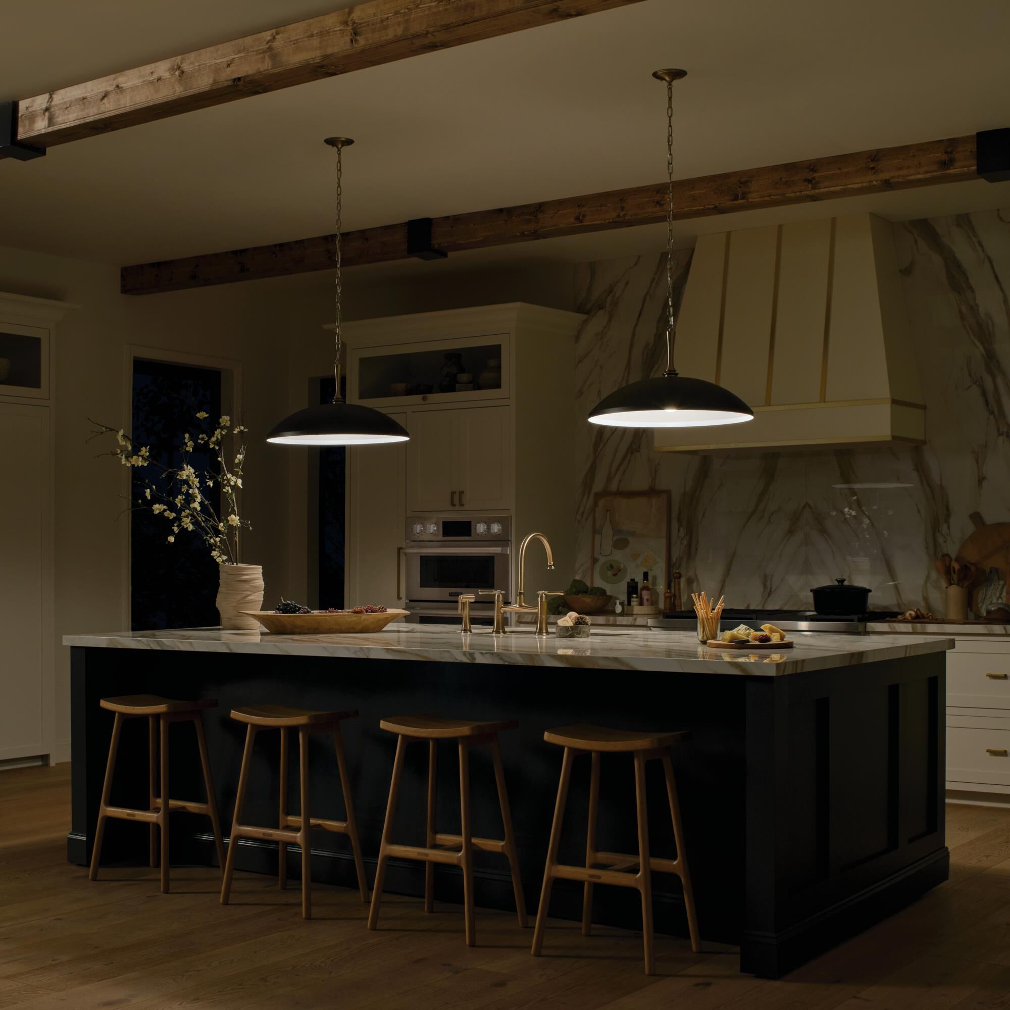 Delarosa 20 Inch Large Pendant by Kichler Lighting