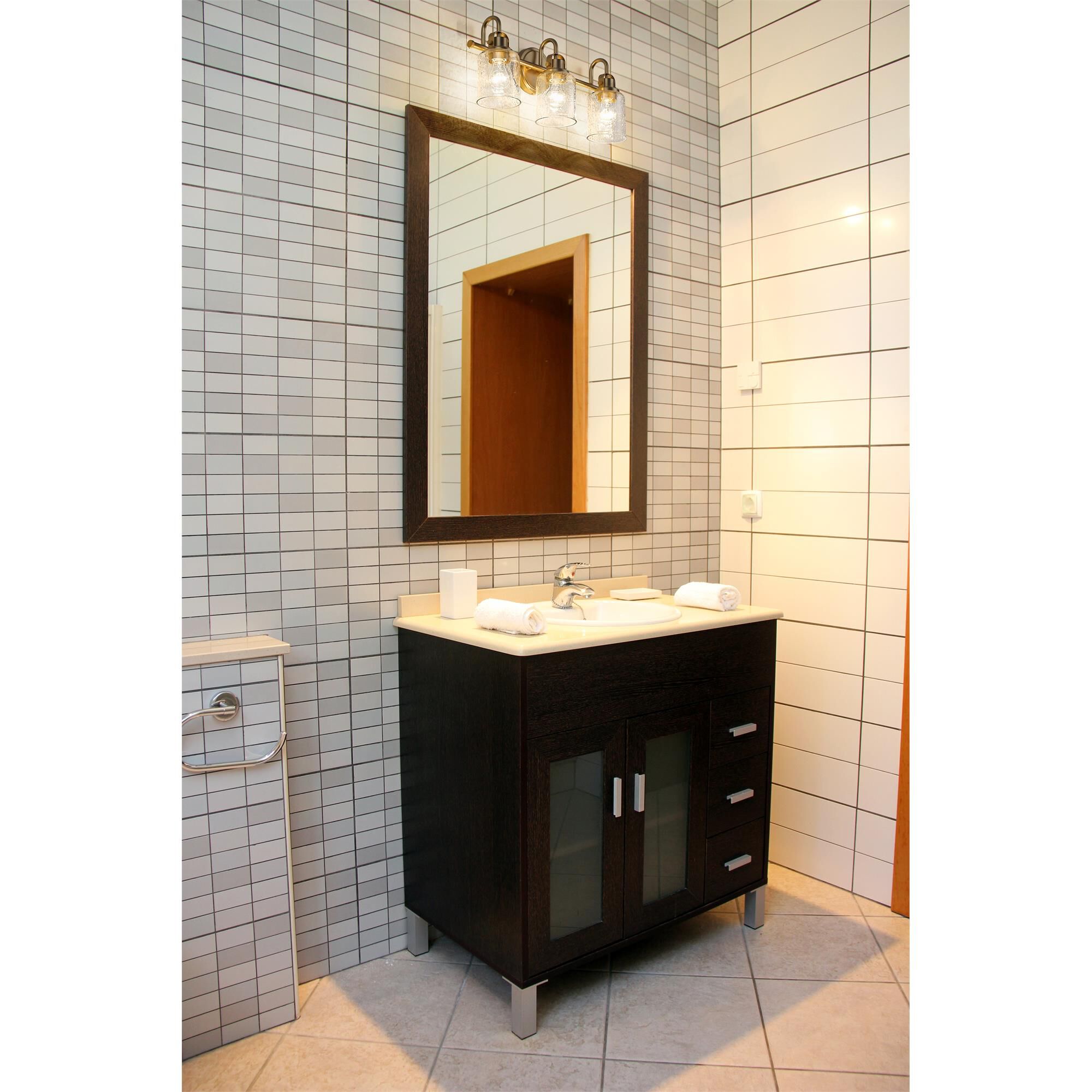 Shown in Heirloom Gold finish