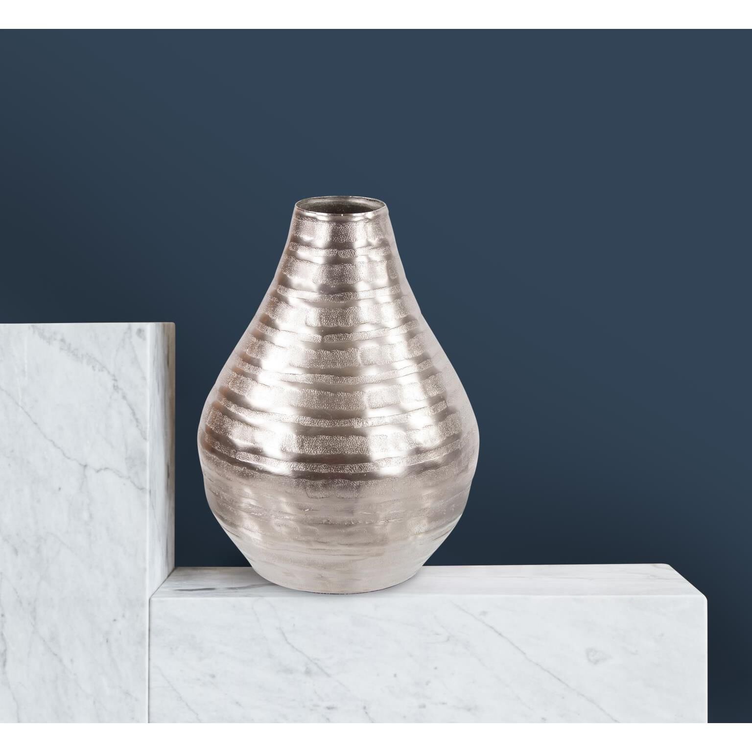 Shown in Textured finish