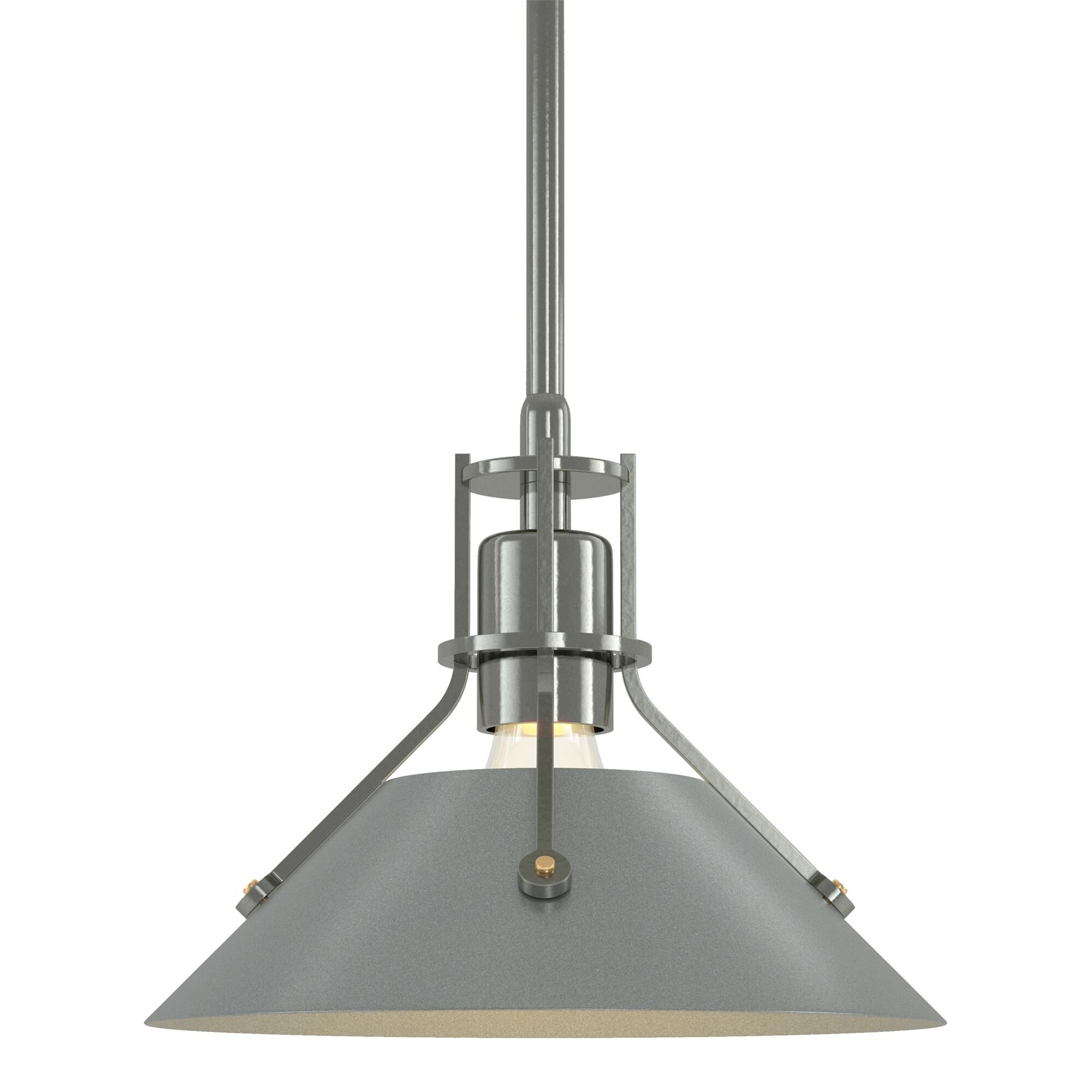 Shown in Sterling finish and Vintage Platinum (82) accent