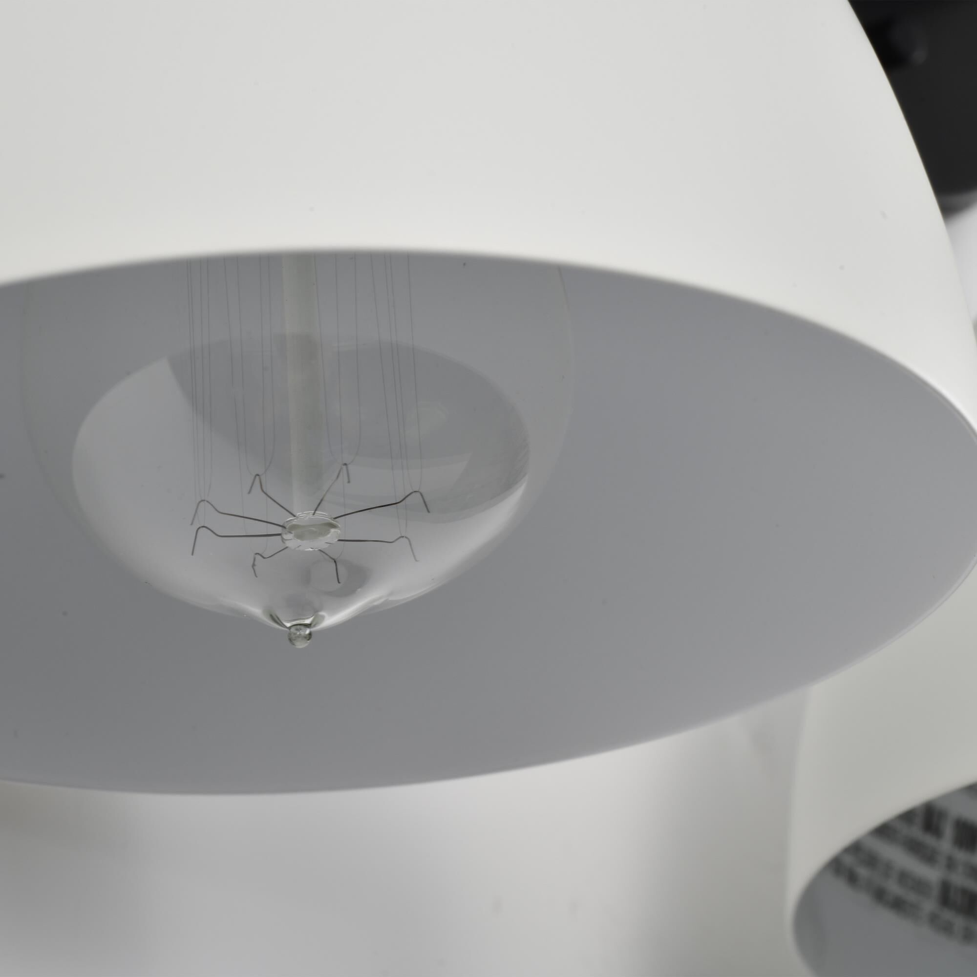 Shown in Matte Black finish and Matte White Metal shade