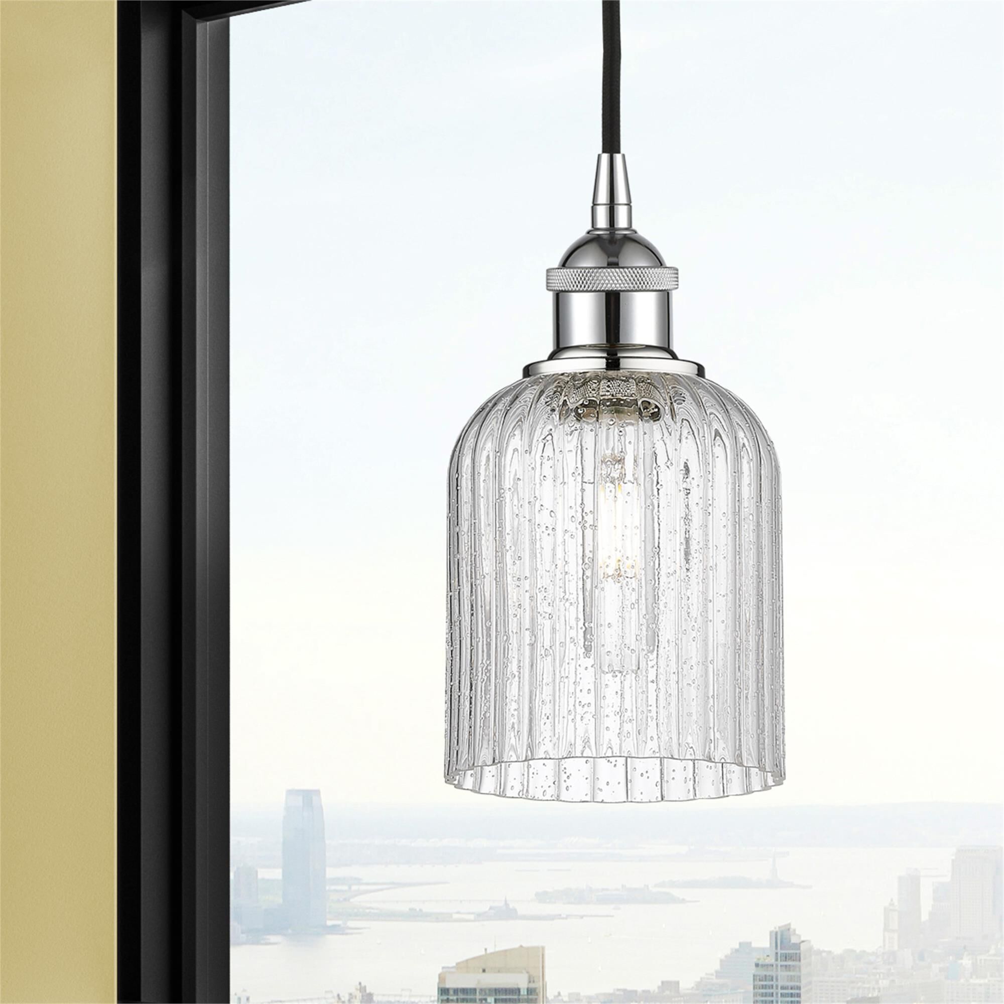 Shown in Polished Chrome finish and Seedy glass