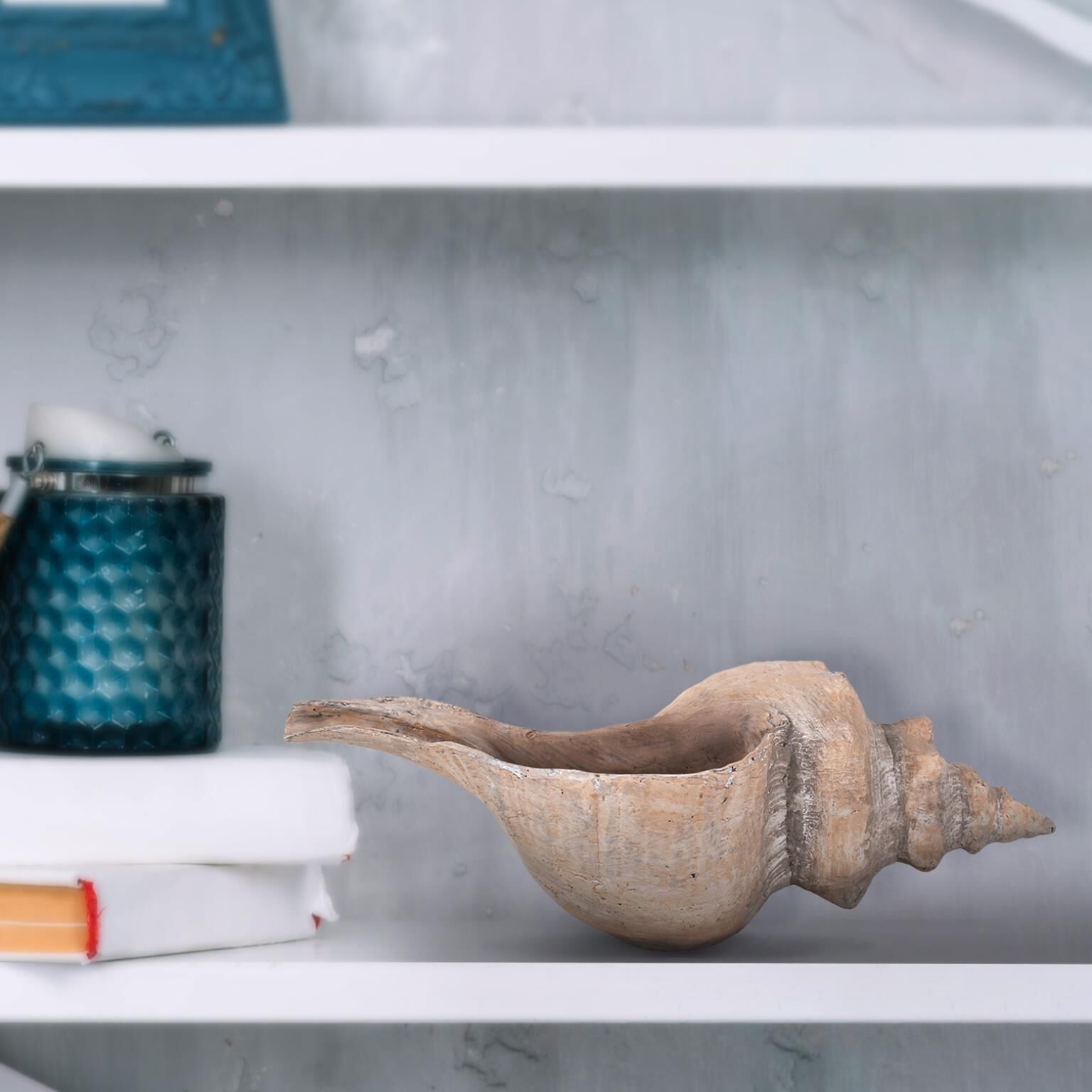 Shown in Textured finish