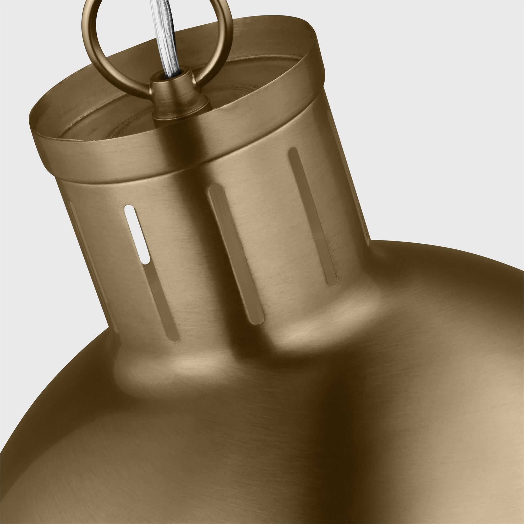 Hanks Large Pendant,