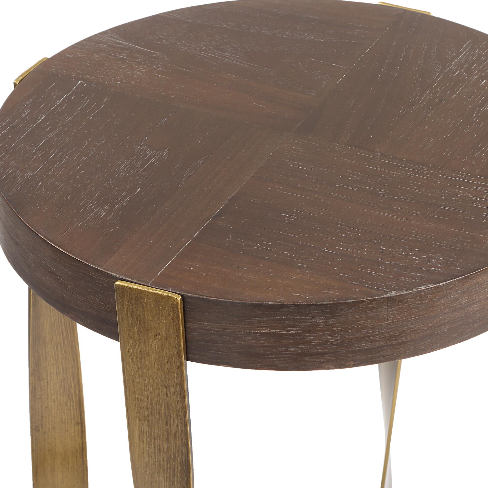 Shown in Brass and Woodtone finish