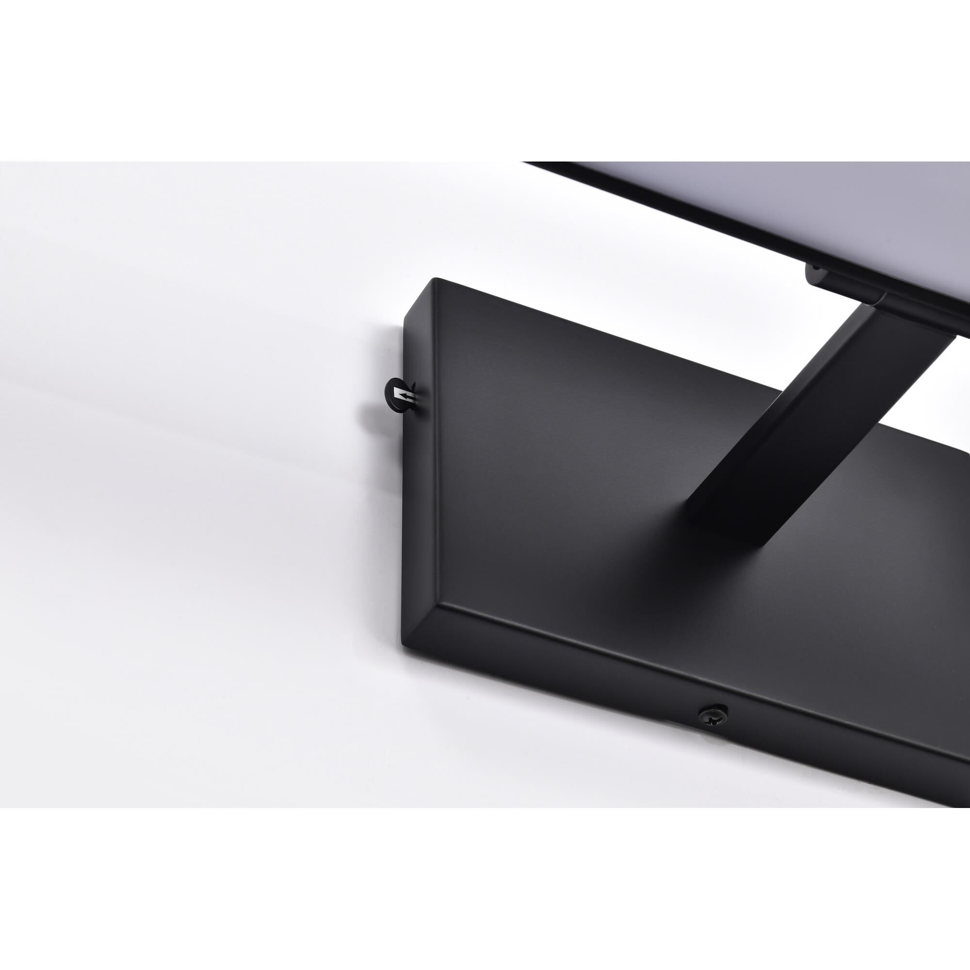 Mila 24 Inch Picture and Display Light by Nuvo Lighting