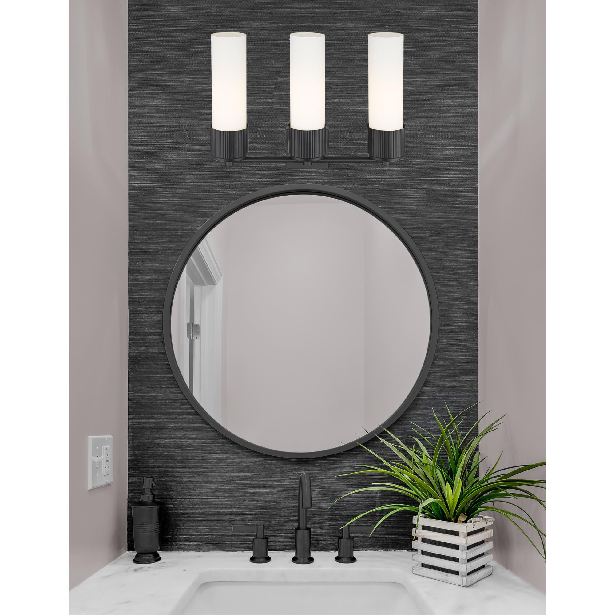 Shown in Matte Black finish and Matte White glass