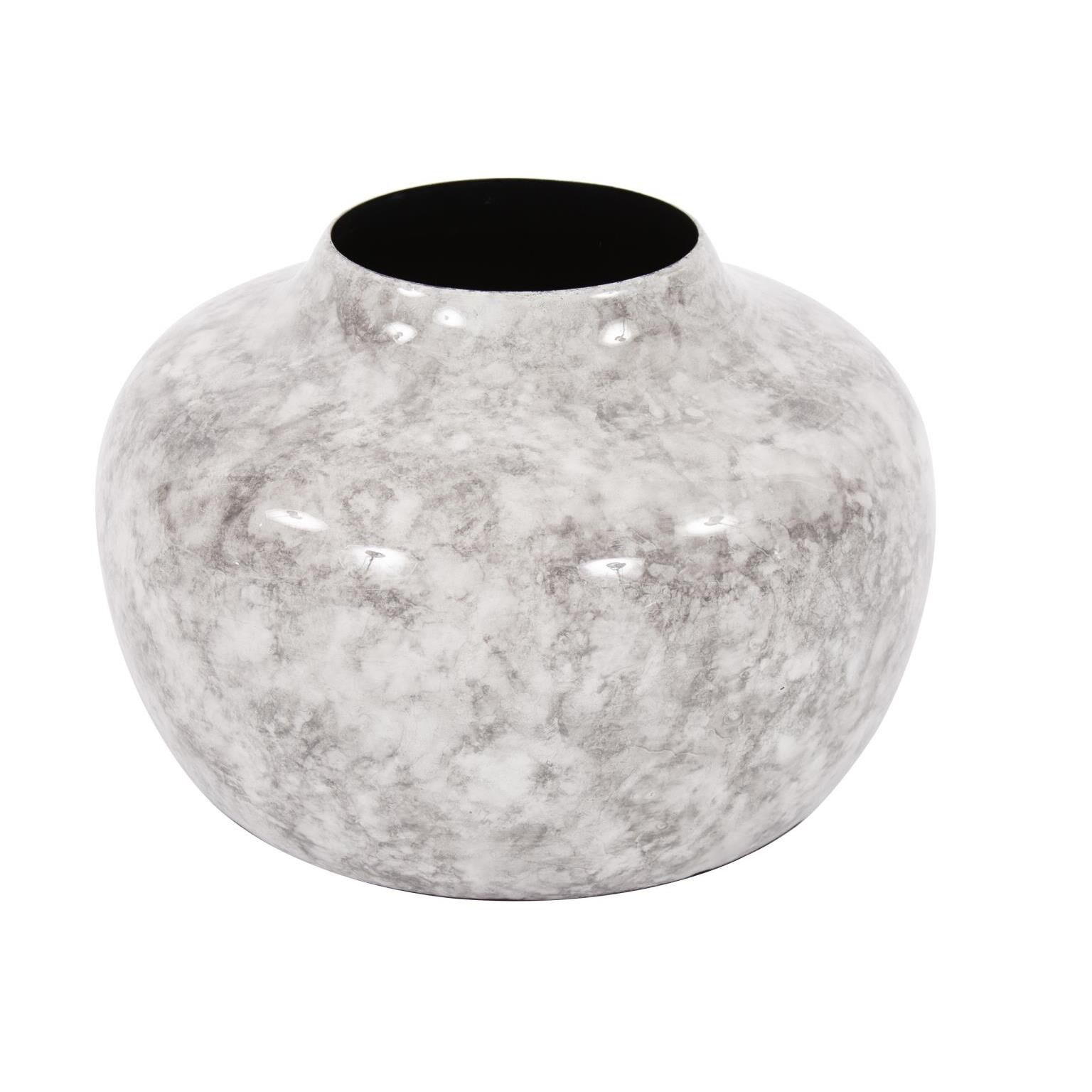 Shown in Marbled Natural finish