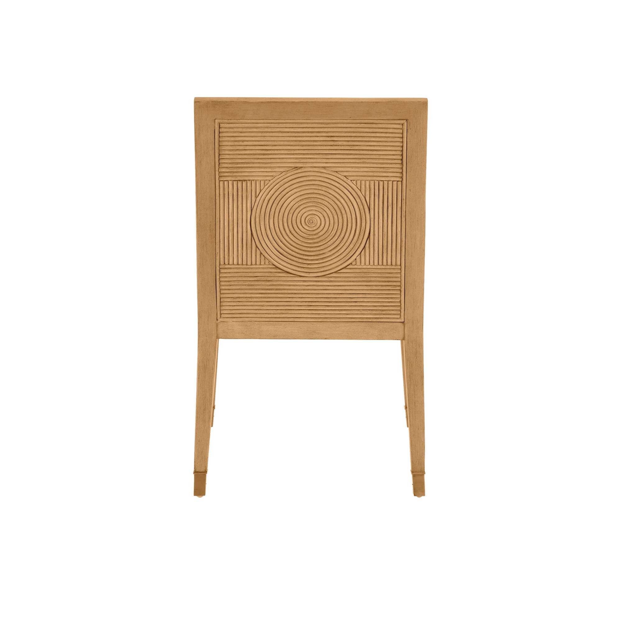 Shown in Sea Sand/Uv Liller Malt/Satin Brass finish